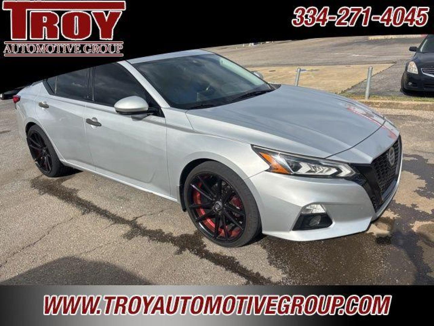 2019 Brilliant Silver Metallic /Charcoal Nissan Altima 2.5 SV (1N4BL4DV4KC) with an 2.5L 4-Cylinder DOHC 16V engine, CVT transmission, located at 6812 Atlanta Hwy, Montgomery, AL, 36117, (334) 271-4045, 32.382118, -86.178673 - Power Sunrrof!! - Photo#6