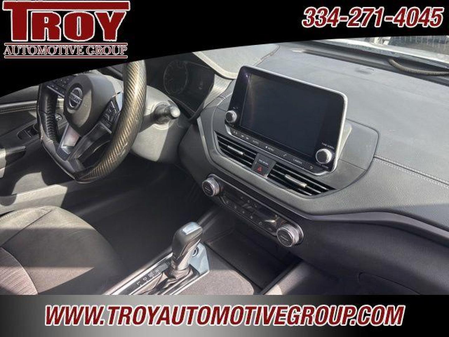 2019 Brilliant Silver Metallic /Charcoal Nissan Altima 2.5 SV (1N4BL4DV4KC) with an 2.5L 4-Cylinder DOHC 16V engine, CVT transmission, located at 6812 Atlanta Hwy, Montgomery, AL, 36117, (334) 271-4045, 32.382118, -86.178673 - Power Sunrrof!! - Photo#21