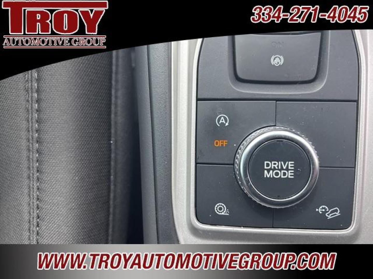 2023 Oxford White /Ebony Ford Explorer XLT (1FMSK8DH0PG) with an 2.3L EcoBoost I-4 engine, Automatic transmission, located at 6812 Atlanta Hwy, Montgomery, AL, 36117, (334) 271-4045, 32.382118, -86.178673 - 1-Owner!! No Accidents!!<br>4 WD!!<br>Heated Seats!!<br>2nd Row Bucket Seats!!<br>3rd Seat!!<br>2- Master Keys!! - Photo#18