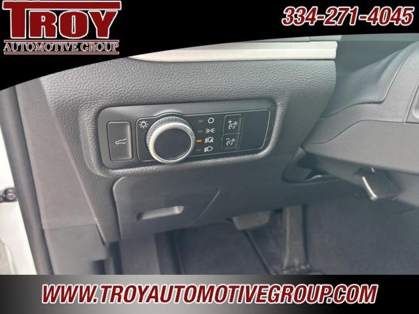 2023 Oxford White /Ebony Ford Explorer XLT (1FMSK8DH0PG) with an 2.3L EcoBoost I-4 engine, Automatic transmission, located at 6812 Atlanta Hwy, Montgomery, AL, 36117, (334) 271-4045, 32.382118, -86.178673 - 1-Owner!! No Accidents!!<br>4 WD!!<br>Heated Seats!!<br>2nd Row Bucket Seats!!<br>3rd Seat!!<br>2- Master Keys!! - Photo#36