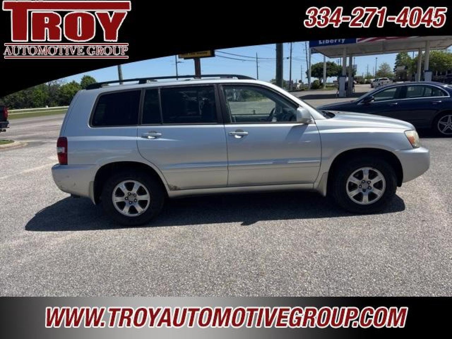 2006 Millennium Silver Metallic /Ash Toyota Highlander V6 (JTEGP21A060) with an 3.3L V6 SMPI DOHC engine, Automatic transmission, located at 6812 Atlanta Hwy, Montgomery, AL, 36117, (334) 271-4045, 32.382118, -86.178673 - Photo#9
