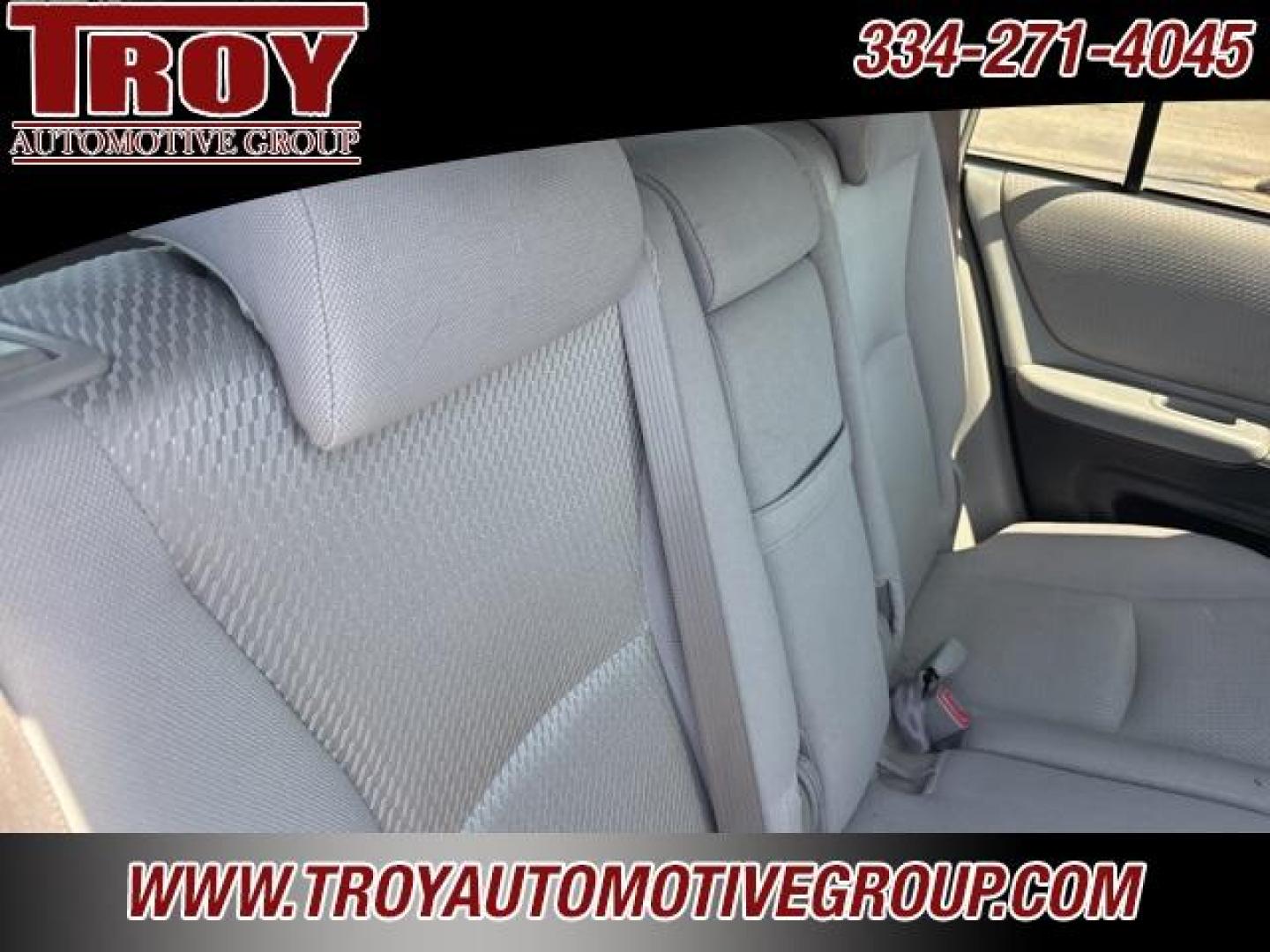2006 Millennium Silver Metallic /Ash Toyota Highlander V6 (JTEGP21A060) with an 3.3L V6 SMPI DOHC engine, Automatic transmission, located at 6812 Atlanta Hwy, Montgomery, AL, 36117, (334) 271-4045, 32.382118, -86.178673 - Photo#25