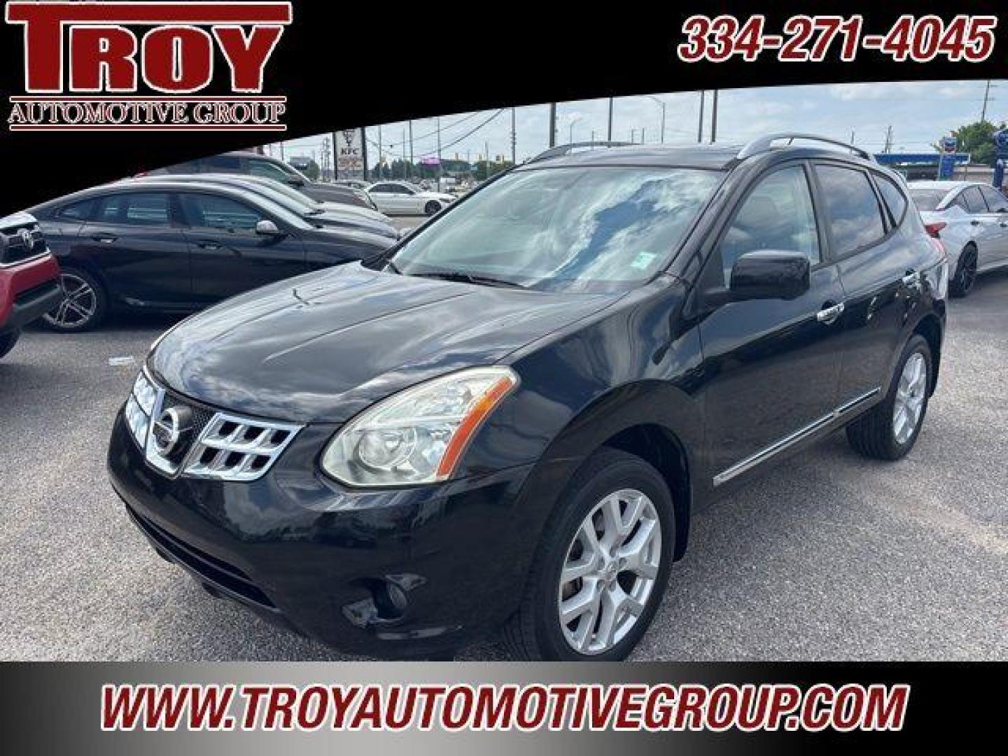 2012 Super Black /Black Nissan Rogue SL (JN8AS5MT9CW) with an 2.5L I4 DOHC 16V engine, CVT transmission, located at 6812 Atlanta Hwy, Montgomery, AL, 36117, (334) 271-4045, 32.382118, -86.178673 - Super Black 2012 Nissan Rogue SL FWD 2.5L I4 DOHC 16V CVT<br><br>Financing Available---Top Value for Trades.<br><br>23/28 City/Highway MPG - Photo#4