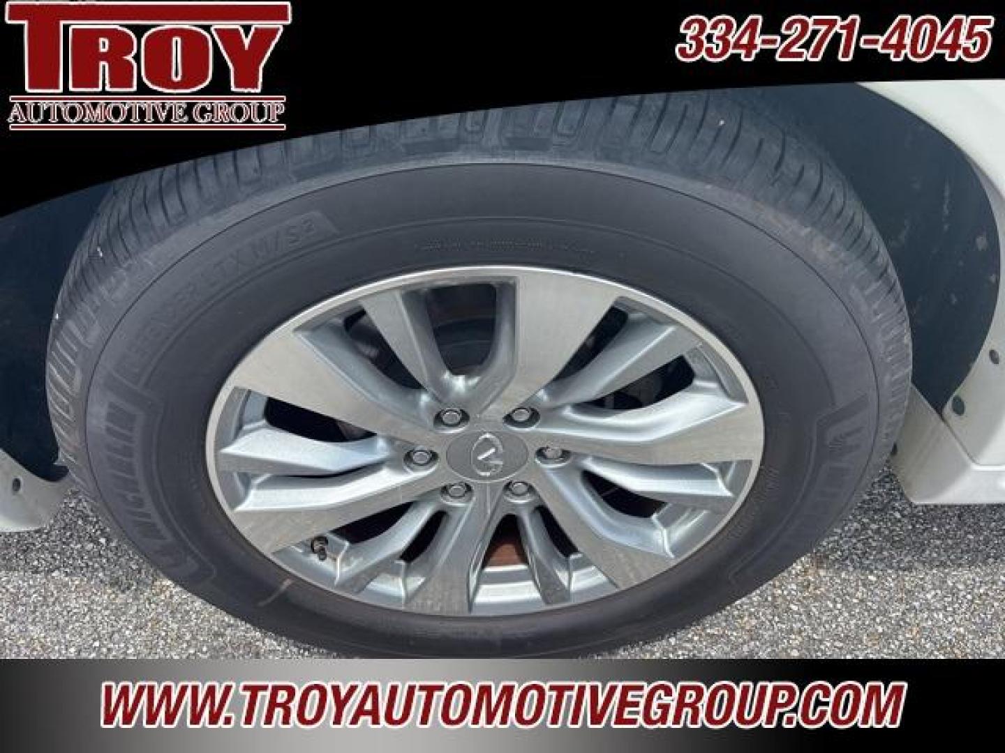 2016 Majestic White /Wheat INFINITI QX80 Base (JN8AZ2NFXG9) with an 5.6L V8 engine, Automatic transmission, located at 6812 Atlanta Hwy, Montgomery, AL, 36117, (334) 271-4045, 32.382118, -86.178673 - Photo#11