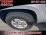 2013 Silver Ice Metallic /Light Titanium/Dark Titanium Chevrolet Suburban 1500 LT (1GNSCJE03DR) with an Vortec 5.3L V8 SFI Flex Fuel engine, Automatic transmission, located at 6812 Atlanta Hwy, Montgomery, AL, 36117, (334) 271-4045, 32.382118, -86.178673 - 2-Owner!!<br>Power Sunroof!! - Photo#15