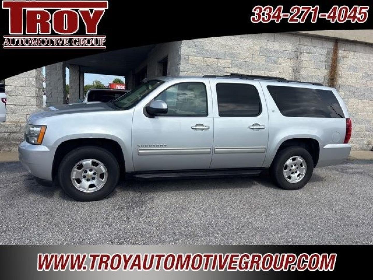 2013 Silver Ice Metallic /Light Titanium/Dark Titanium Chevrolet Suburban 1500 LT (1GNSCJE03DR) with an Vortec 5.3L V8 SFI Flex Fuel engine, Automatic transmission, located at 6812 Atlanta Hwy, Montgomery, AL, 36117, (334) 271-4045, 32.382118, -86.178673 - 2-Owner!!<br>Power Sunroof!!- Photo#2