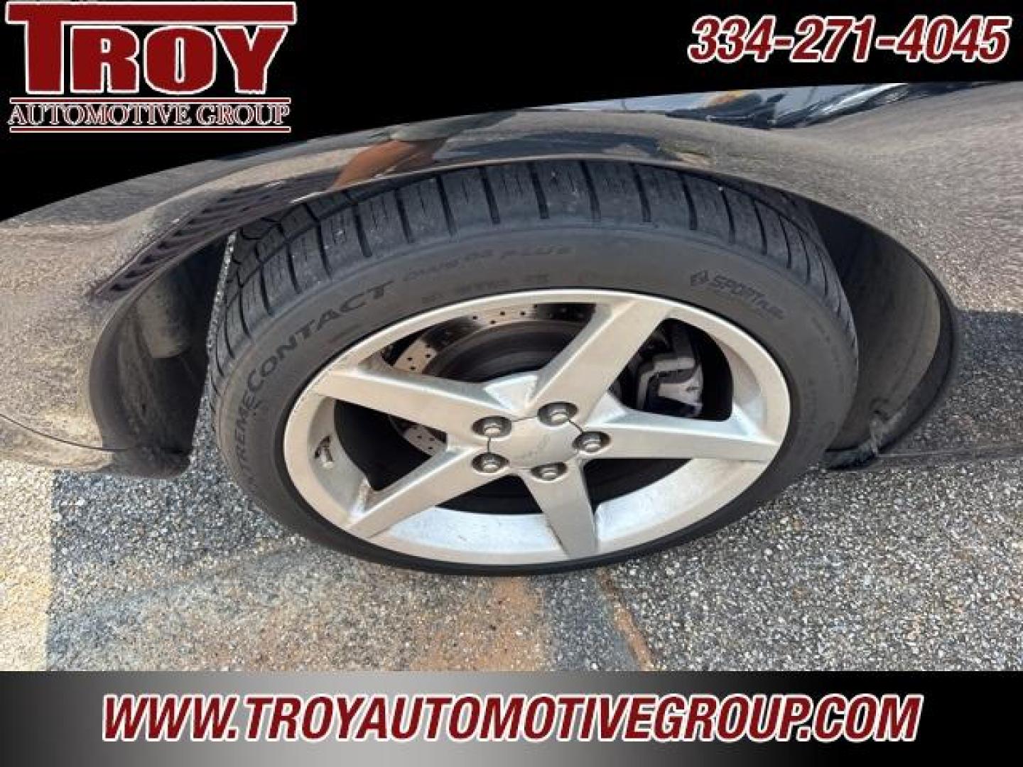 2005 Smokin Asphalt /Ebony Chevrolet Corvette Base (1G1YY24U155) with an 6.0L V8 SFI LS2 engine, Manual transmission, located at 6812 Atlanta Hwy, Montgomery, AL, 36117, (334) 271-4045, 32.382118, -86.178673 - Heads Up Display!!<br>2-Master Remote Keys!!<br>Heated Seats!! - Photo#9