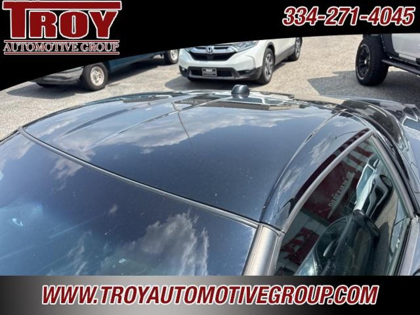 2005 Smokin Asphalt /Ebony Chevrolet Corvette Base (1G1YY24U155) with an 6.0L V8 SFI LS2 engine, Manual transmission, located at 6812 Atlanta Hwy, Montgomery, AL, 36117, (334) 271-4045, 32.382118, -86.178673 - Heads Up Display!!<br>2-Master Remote Keys!!<br>Heated Seats!! - Photo#12