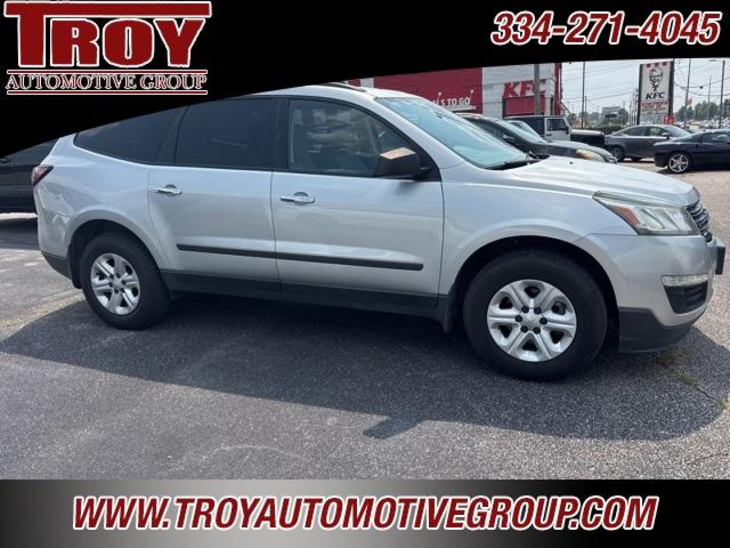 2016 Silver Ice Metallic /Dark Titanium/Light Titanium Chevrolet Traverse LS (1GNKRFED6GJ) with an 3.6L V6 SIDI engine, Automatic transmission, located at 6812 Atlanta Hwy, Montgomery, AL, 36117, (334) 271-4045, 32.382118, -86.178673 - 3rd Seat!!<br>Tow Package!!<br>Back Up Camera!! - Photo#6
