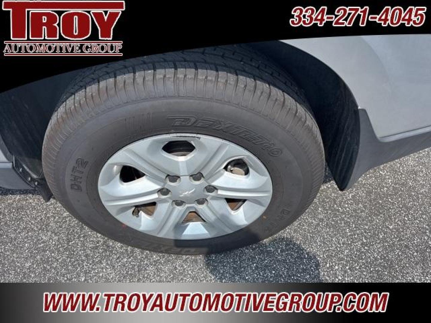 2016 Silver Ice Metallic /Dark Titanium/Light Titanium Chevrolet Traverse LS (1GNKRFED6GJ) with an 3.6L V6 SIDI engine, Automatic transmission, located at 6812 Atlanta Hwy, Montgomery, AL, 36117, (334) 271-4045, 32.382118, -86.178673 - 3rd Seat!!<br>Tow Package!!<br>Back Up Camera!! - Photo#14
