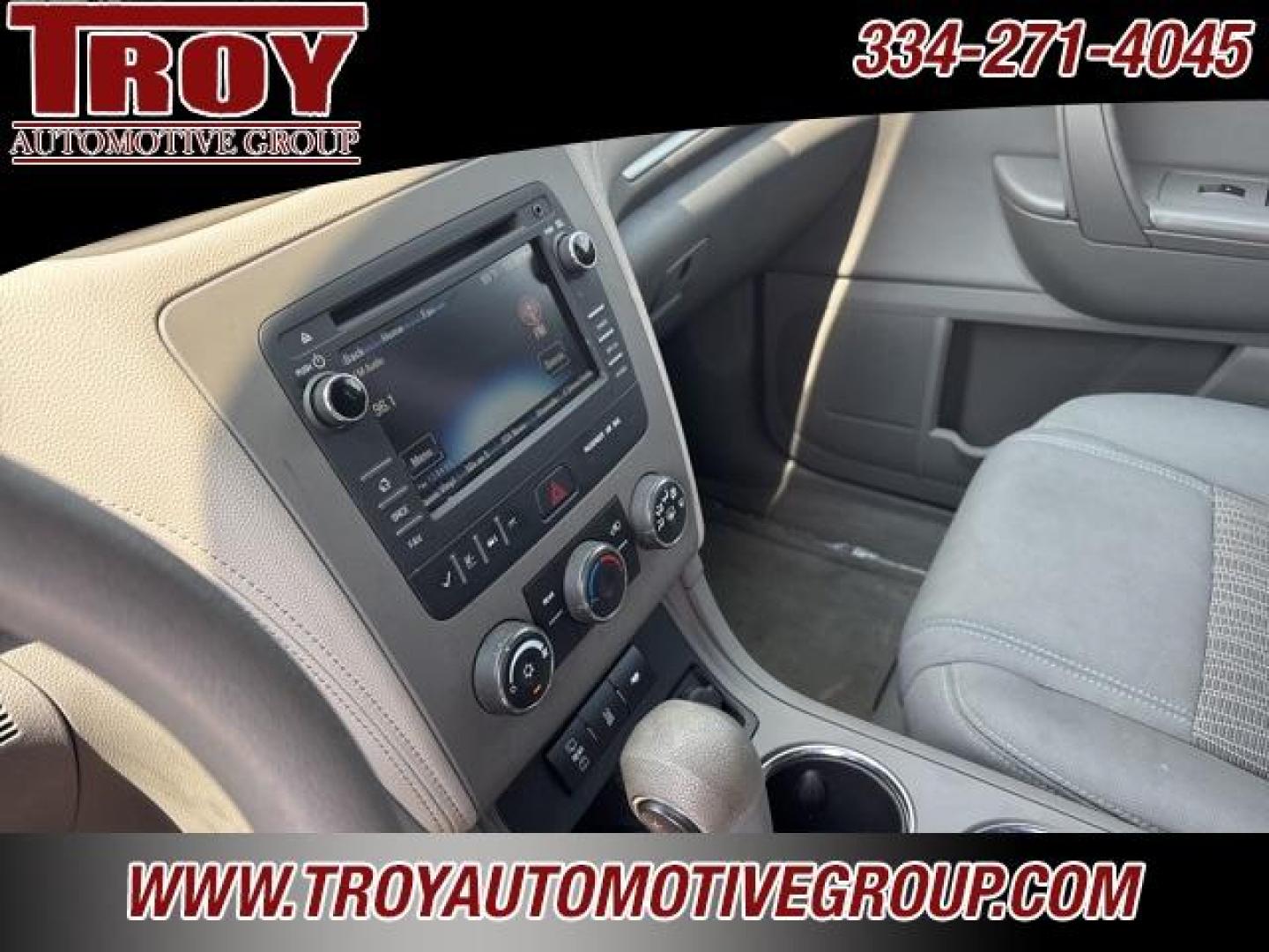 2016 Silver Ice Metallic /Dark Titanium/Light Titanium Chevrolet Traverse LS (1GNKRFED6GJ) with an 3.6L V6 SIDI engine, Automatic transmission, located at 6812 Atlanta Hwy, Montgomery, AL, 36117, (334) 271-4045, 32.382118, -86.178673 - 3rd Seat!!<br>Tow Package!!<br>Back Up Camera!! - Photo#21
