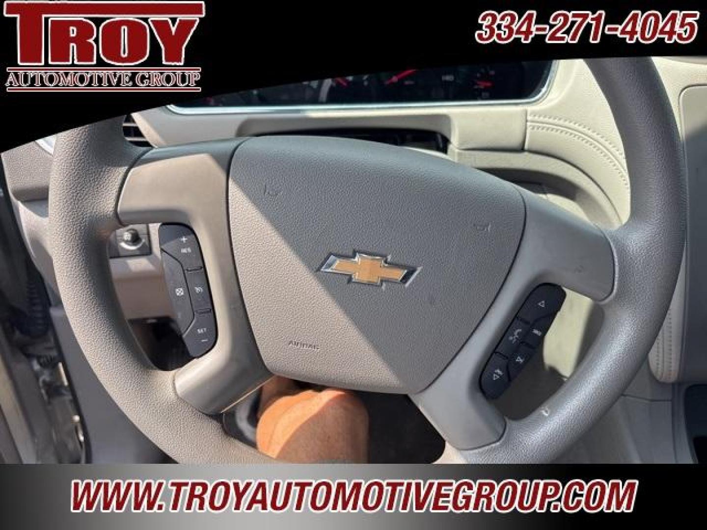 2016 Silver Ice Metallic /Dark Titanium/Light Titanium Chevrolet Traverse LS (1GNKRFED6GJ) with an 3.6L V6 SIDI engine, Automatic transmission, located at 6812 Atlanta Hwy, Montgomery, AL, 36117, (334) 271-4045, 32.382118, -86.178673 - 3rd Seat!!<br>Tow Package!!<br>Back Up Camera!! - Photo#26