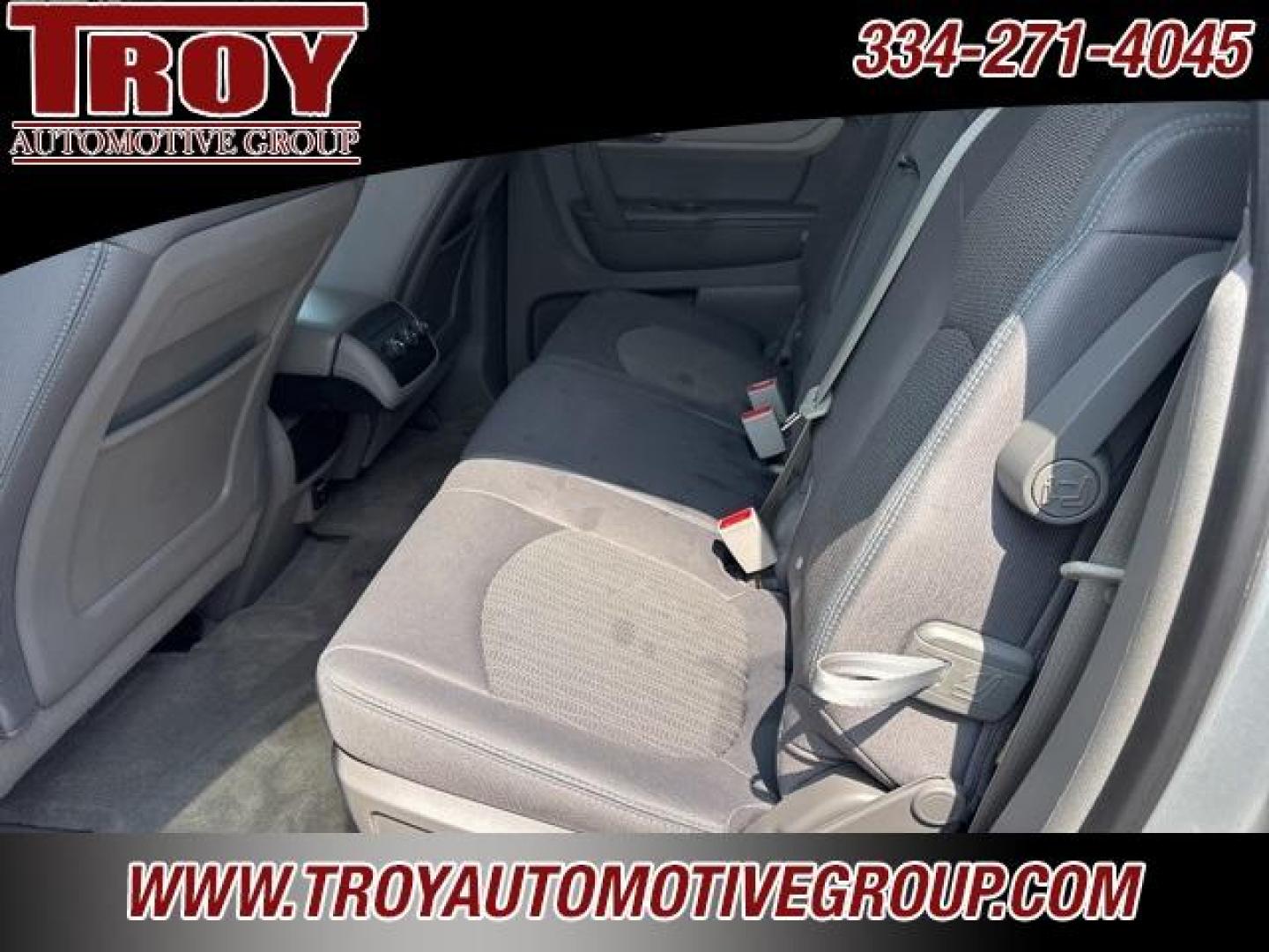 2016 Silver Ice Metallic /Dark Titanium/Light Titanium Chevrolet Traverse LS (1GNKRFED6GJ) with an 3.6L V6 SIDI engine, Automatic transmission, located at 6812 Atlanta Hwy, Montgomery, AL, 36117, (334) 271-4045, 32.382118, -86.178673 - 3rd Seat!!<br>Tow Package!!<br>Back Up Camera!! - Photo#28