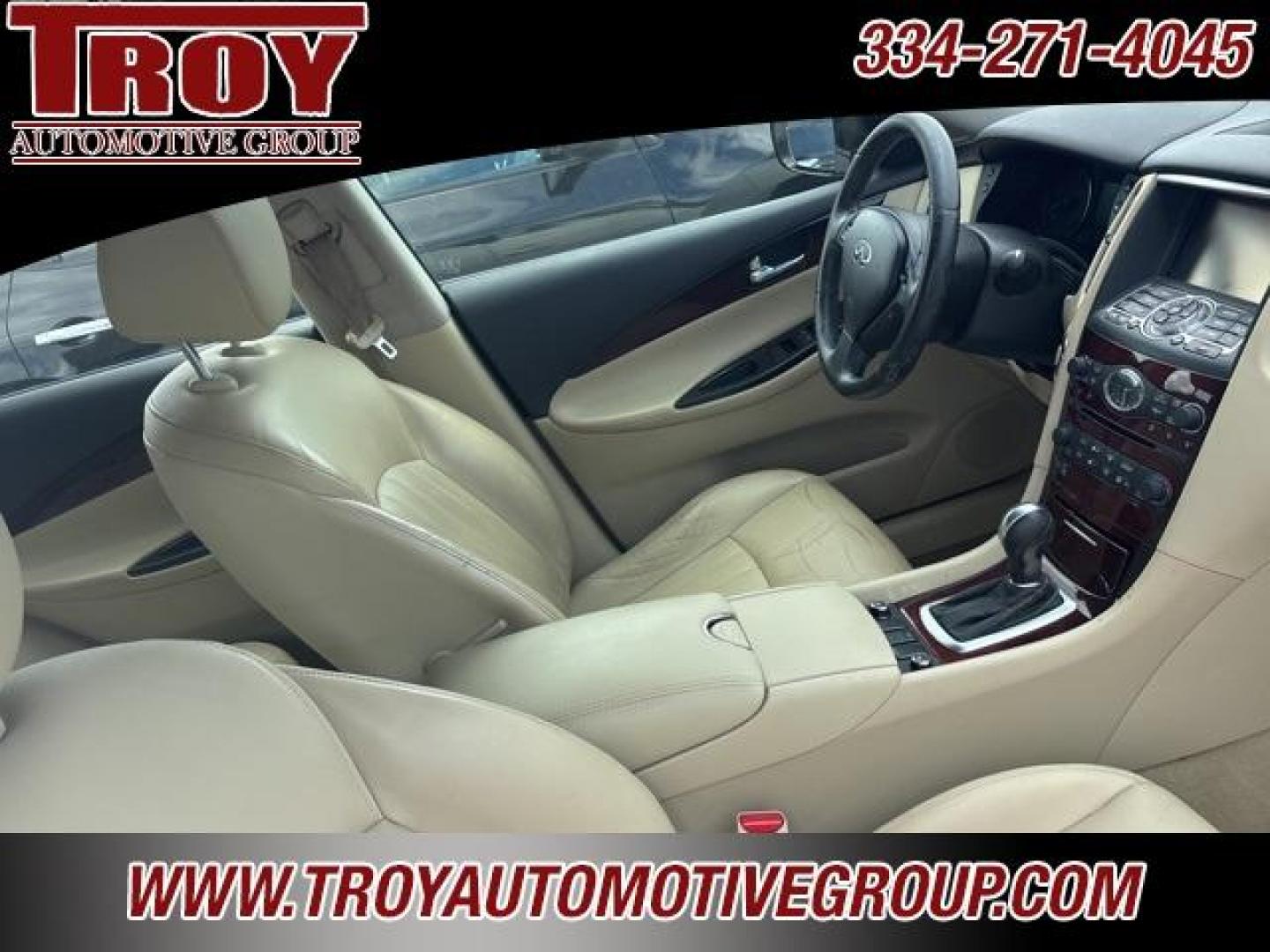 2016 Majestic White /Wheat INFINITI QX50 Base (JN1BJ0RP2GM) with an 3.7L V6 DOHC 24V engine, Automatic transmission, located at 6812 Atlanta Hwy, Montgomery, AL, 36117, (334) 271-4045, 32.382118, -86.178673 - 1-Owner!!<br>2-Master Keys!! - Photo#18