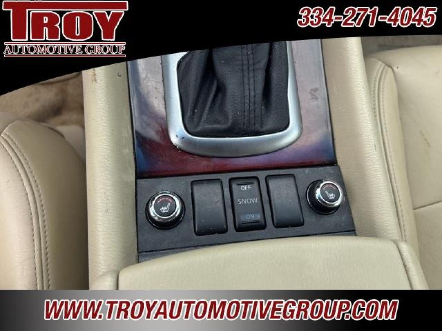 2016 Majestic White /Wheat INFINITI QX50 Base (JN1BJ0RP2GM) with an 3.7L V6 DOHC 24V engine, Automatic transmission, located at 6812 Atlanta Hwy, Montgomery, AL, 36117, (334) 271-4045, 32.382118, -86.178673 - 1-Owner!!<br>2-Master Keys!! - Photo#36