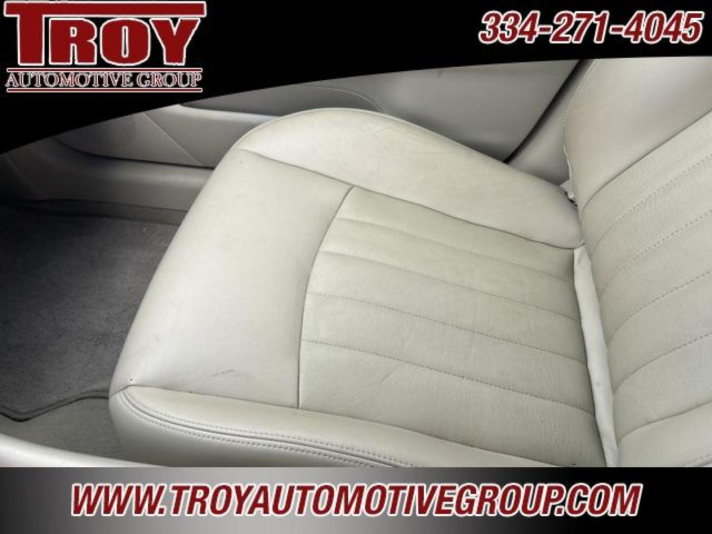 2016 Majestic White /Wheat INFINITI QX50 Base (JN1BJ0RP2GM) with an 3.7L V6 DOHC 24V engine, Automatic transmission, located at 6812 Atlanta Hwy, Montgomery, AL, 36117, (334) 271-4045, 32.382118, -86.178673 - 1-Owner!!<br>2-Master Keys!! - Photo#41
