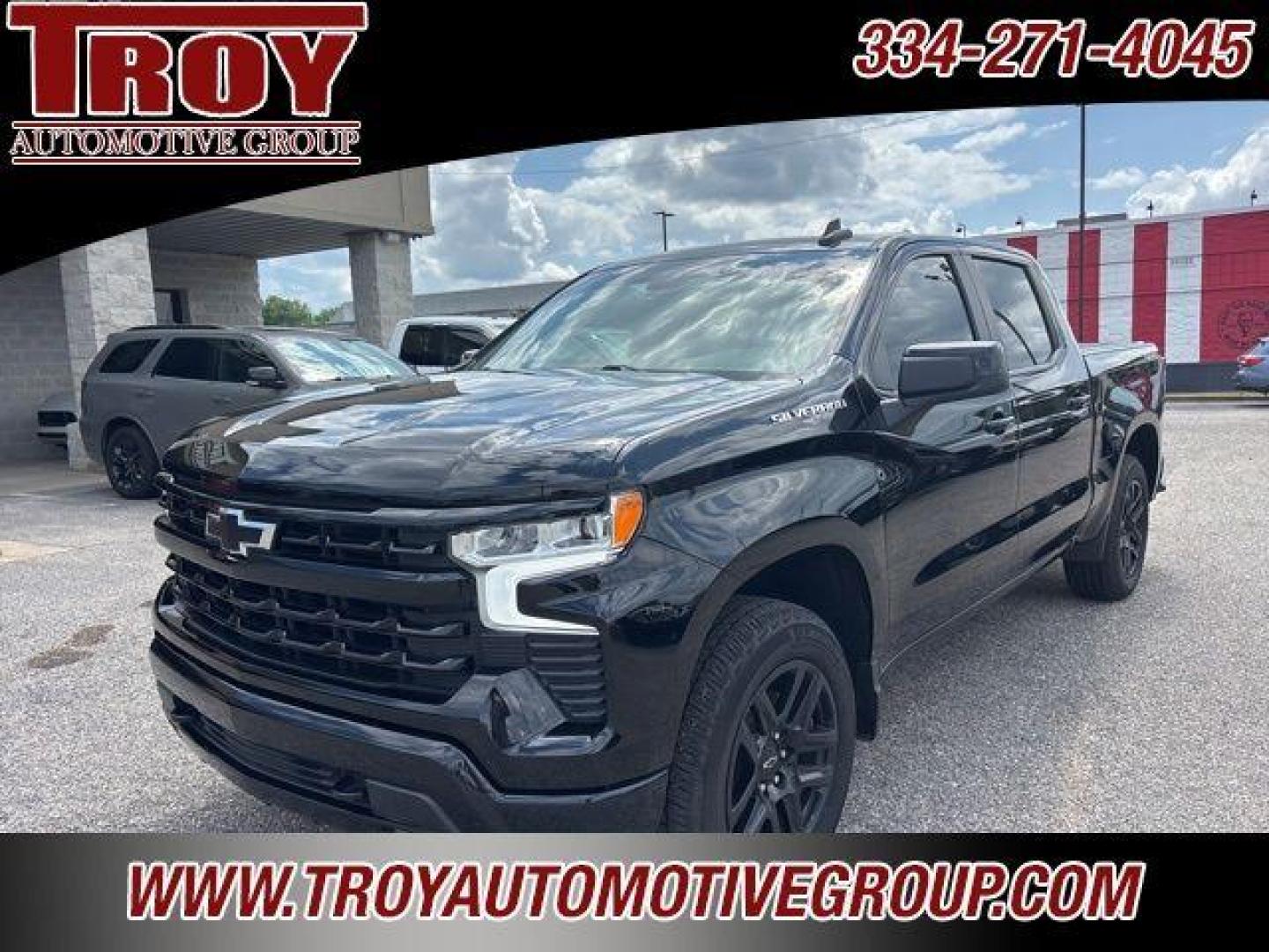 2022 Black /Black Chevrolet Silverado 1500 RST (2GCUDEED2N1) with an EcoTec3 5.3L V8 engine, Automatic transmission, located at 6812 Atlanta Hwy, Montgomery, AL, 36117, (334) 271-4045, 32.382118, -86.178673 - Black 2022 Chevrolet Silverado 1500 RST 4WD EcoTec3 5.3L V8 10-Speed Automatic<br><br>Financing Available---Top Value for Trades.<br><br>Odometer is 17769 miles below market average! - Photo#4
