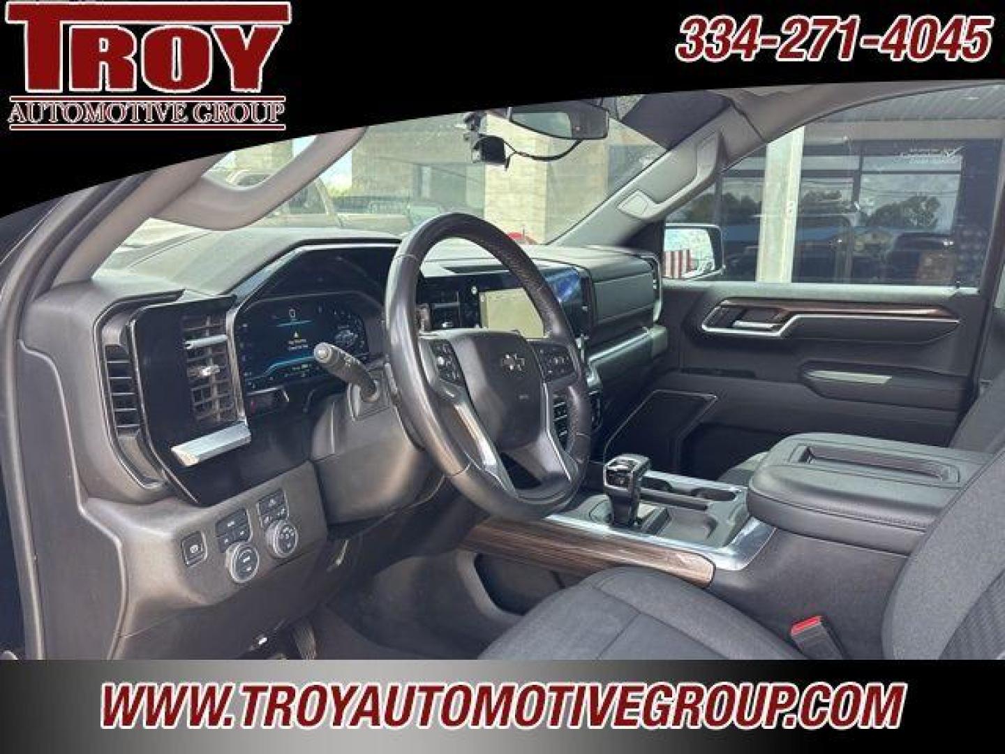 2022 Black /Black Chevrolet Silverado 1500 RST (2GCUDEED2N1) with an EcoTec3 5.3L V8 engine, Automatic transmission, located at 6812 Atlanta Hwy, Montgomery, AL, 36117, (334) 271-4045, 32.382118, -86.178673 - Black 2022 Chevrolet Silverado 1500 RST 4WD EcoTec3 5.3L V8 10-Speed Automatic<br><br>Financing Available---Top Value for Trades.<br><br>Odometer is 17769 miles below market average! - Photo#38