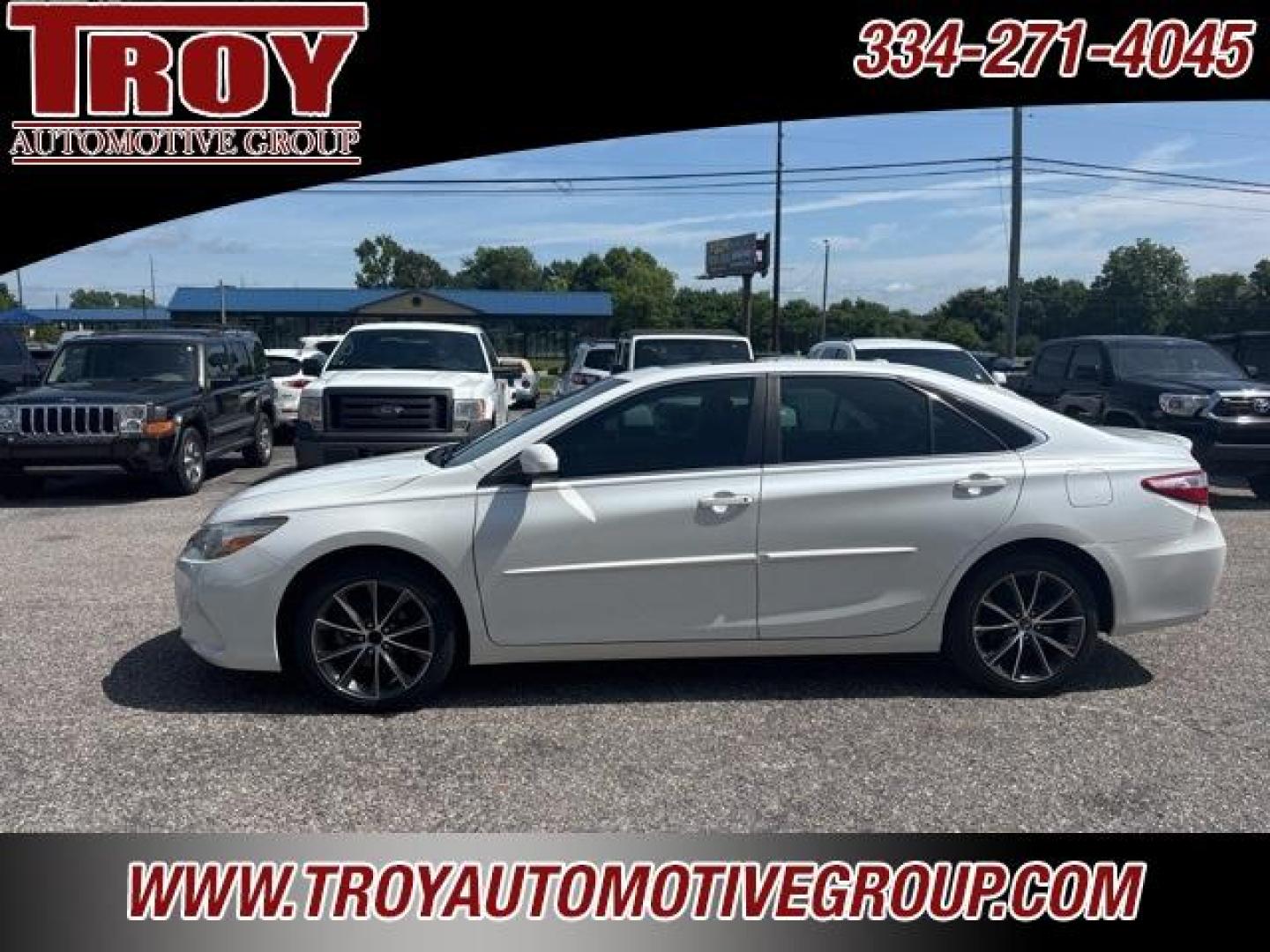 2017 Blizzard Pearl /Black Toyota Camry (4T1BF1FK4HU) with an 2.5L I4 SMPI DOHC engine, Automatic transmission, located at 6812 Atlanta Hwy, Montgomery, AL, 36117, (334) 271-4045, 32.382118, -86.178673 - Power Sunroof!! - Photo#3