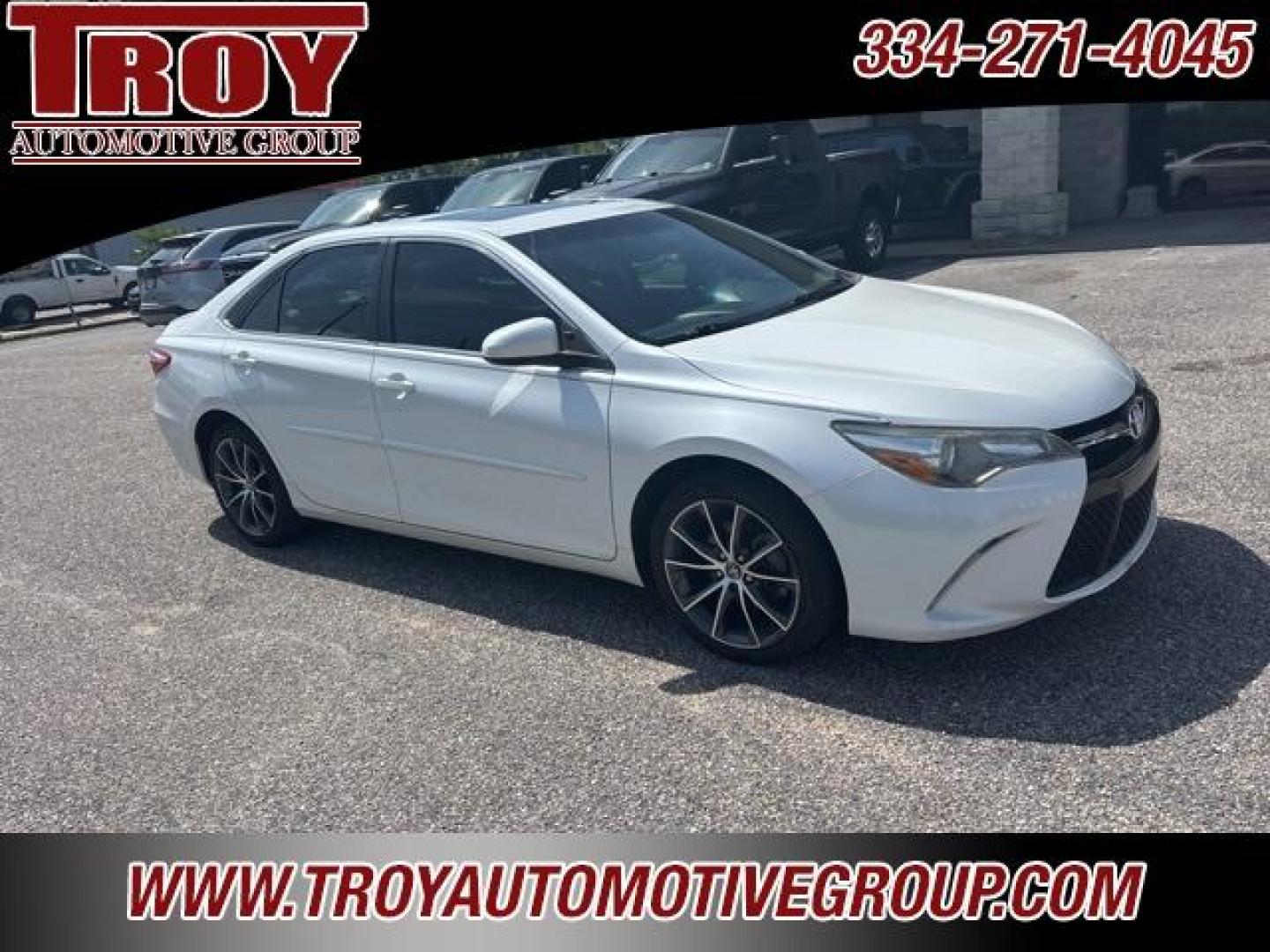 2017 Blizzard Pearl /Black Toyota Camry (4T1BF1FK4HU) with an 2.5L I4 SMPI DOHC engine, Automatic transmission, located at 6812 Atlanta Hwy, Montgomery, AL, 36117, (334) 271-4045, 32.382118, -86.178673 - Power Sunroof!! - Photo#9