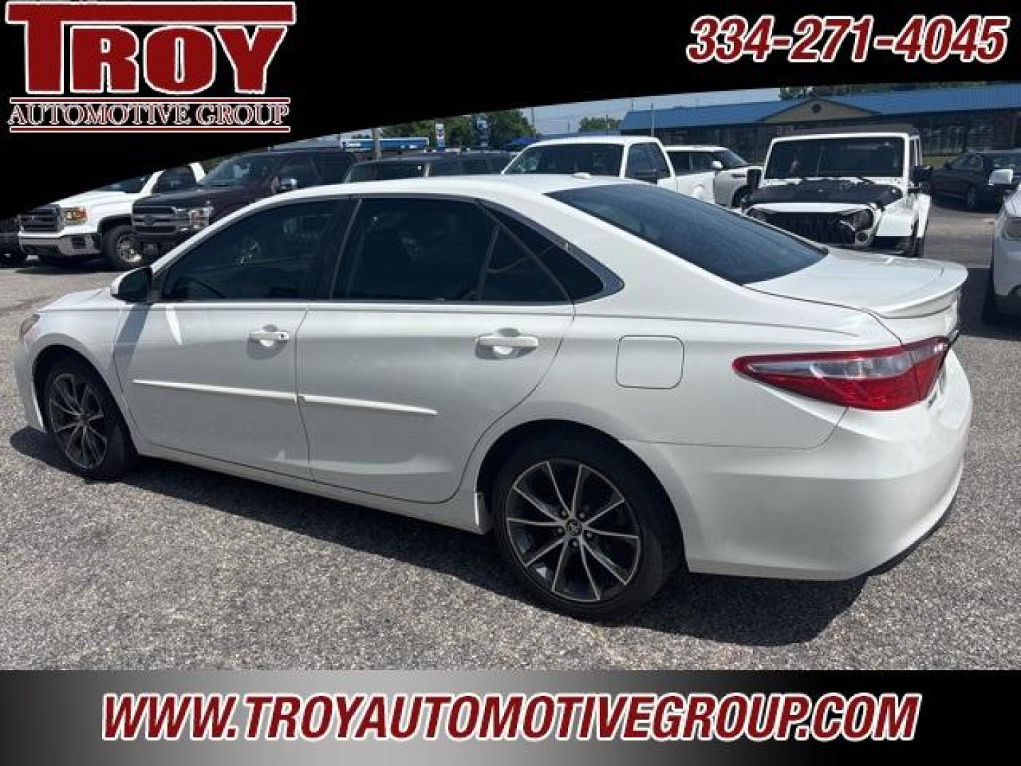 2017 Blizzard Pearl /Black Toyota Camry (4T1BF1FK4HU) with an 2.5L I4 SMPI DOHC engine, Automatic transmission, located at 6812 Atlanta Hwy, Montgomery, AL, 36117, (334) 271-4045, 32.382118, -86.178673 - Power Sunroof!! - Photo#14