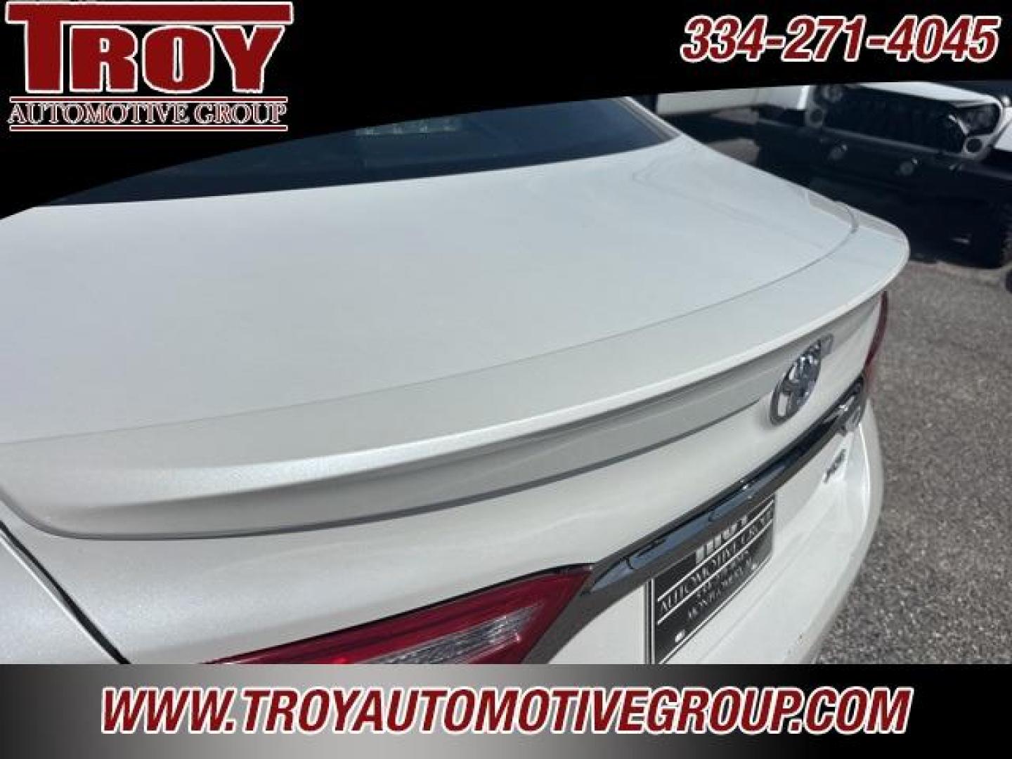 2017 Blizzard Pearl /Black Toyota Camry (4T1BF1FK4HU) with an 2.5L I4 SMPI DOHC engine, Automatic transmission, located at 6812 Atlanta Hwy, Montgomery, AL, 36117, (334) 271-4045, 32.382118, -86.178673 - Power Sunroof!! - Photo#15