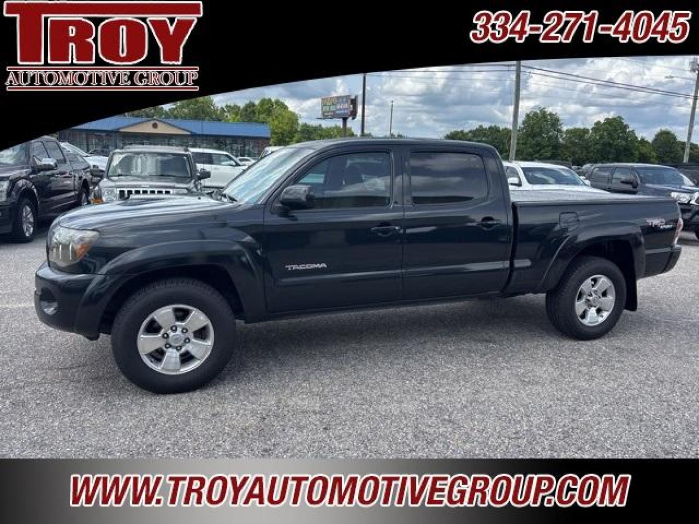 2009 Black Sand Pearl /Graphite Toyota Tacoma PreRunner (3TMKU72NX9M) with an 4.0L V6 SMPI DOHC engine, Automatic transmission, located at 6812 Atlanta Hwy, Montgomery, AL, 36117, (334) 271-4045, 32.382118, -86.178673 - 1-Owner!!<br>TRD Sport Package!!<br>Tow Package!!<br>All Power Options!!<br>New BF Goodrich Tires!!<br>Remote Entry w/2-Master Keys <br>Back Up Camera!!<br>Paint faded on roof. - Photo#5