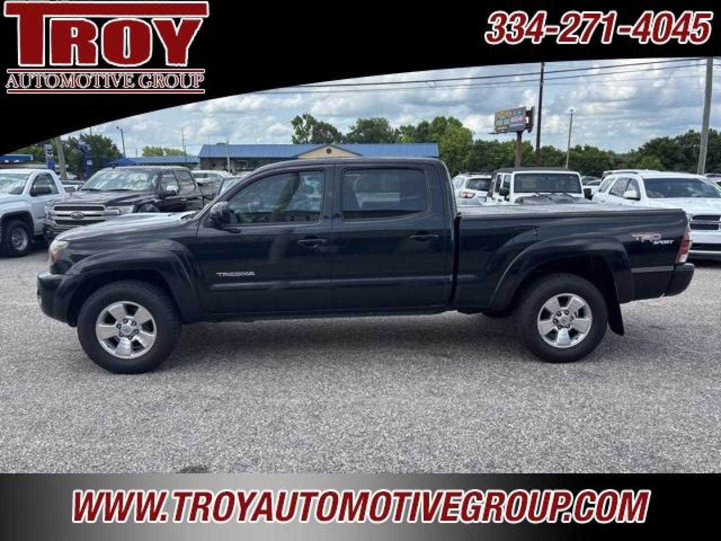2009 Black Sand Pearl /Graphite Toyota Tacoma PreRunner (3TMKU72NX9M) with an 4.0L V6 SMPI DOHC engine, Automatic transmission, located at 6812 Atlanta Hwy, Montgomery, AL, 36117, (334) 271-4045, 32.382118, -86.178673 - 1-Owner!!<br>TRD Sport Package!!<br>Tow Package!!<br>All Power Options!!<br>New BF Goodrich Tires!!<br>Remote Entry w/2-Master Keys <br>Back Up Camera!!<br>Paint faded on roof. - Photo#18