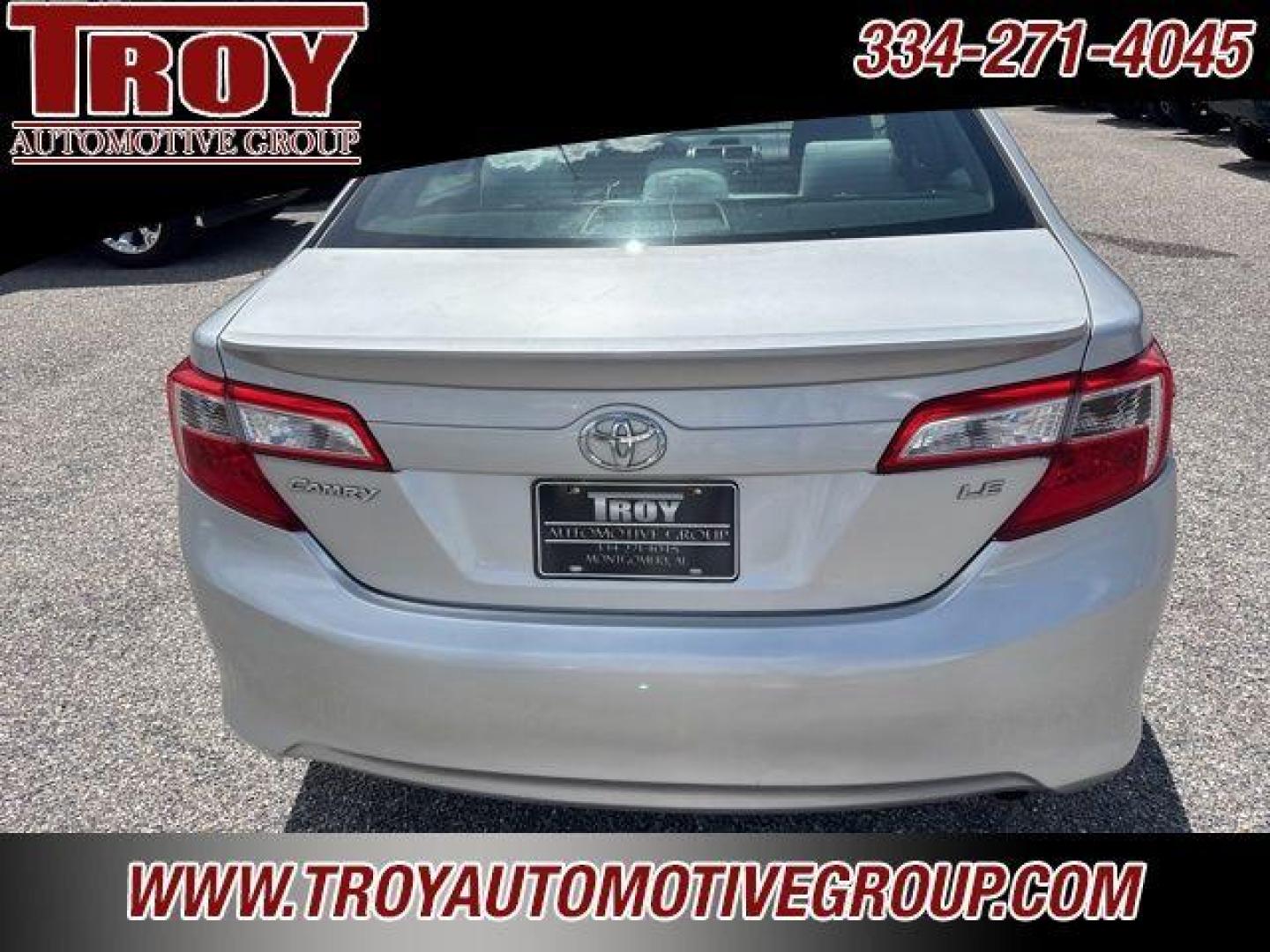 2012 Classic Silver Metallic /Ash Toyota Camry LE (4T1BF1FK9CU) with an 2.5L I4 SMPI DOHC engine, Automatic transmission, located at 6812 Atlanta Hwy, Montgomery, AL, 36117, (334) 271-4045, 32.382118, -86.178673 - Photo#11