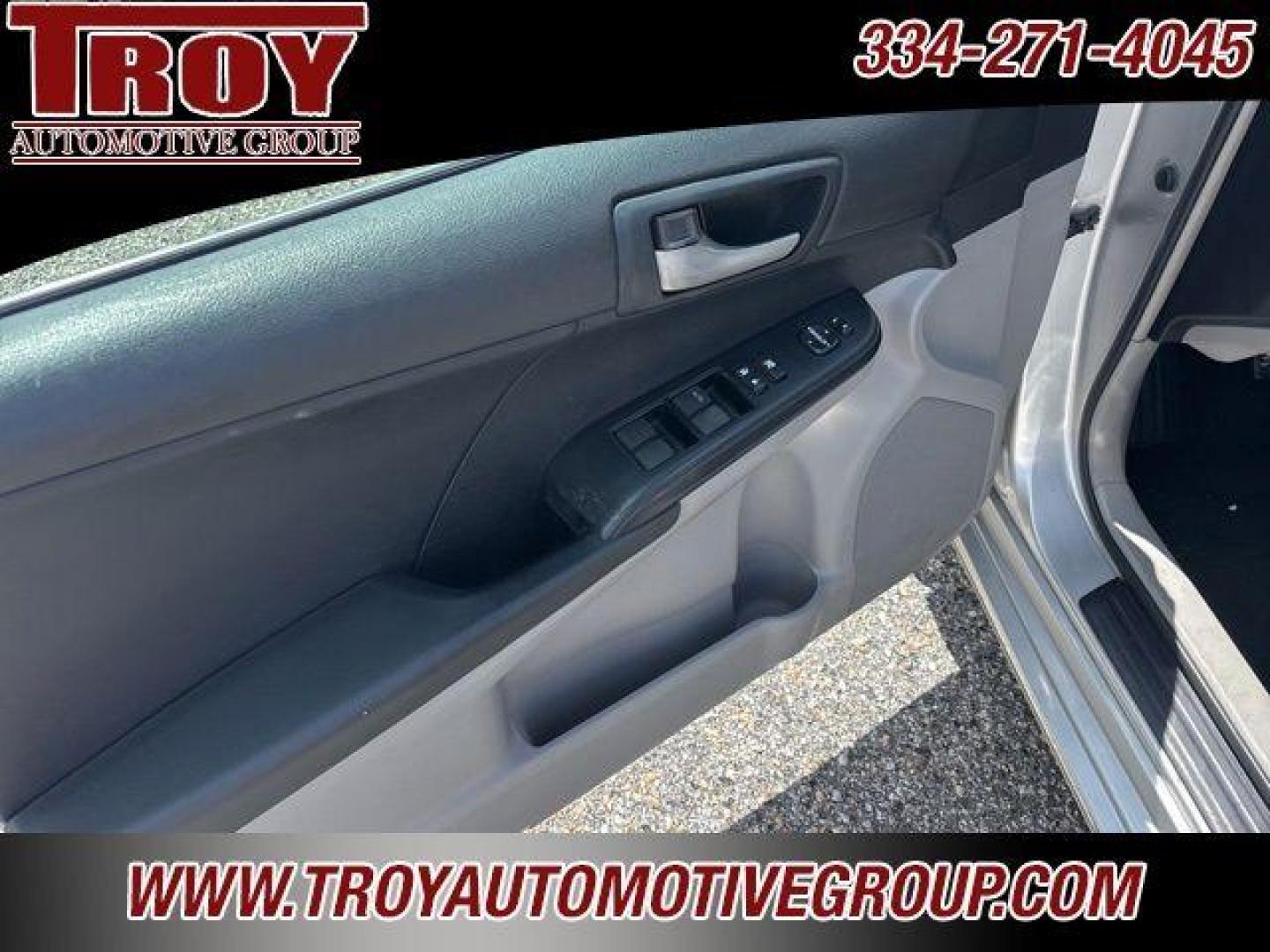 2012 Classic Silver Metallic /Ash Toyota Camry LE (4T1BF1FK9CU) with an 2.5L I4 SMPI DOHC engine, Automatic transmission, located at 6812 Atlanta Hwy, Montgomery, AL, 36117, (334) 271-4045, 32.382118, -86.178673 - Photo#32