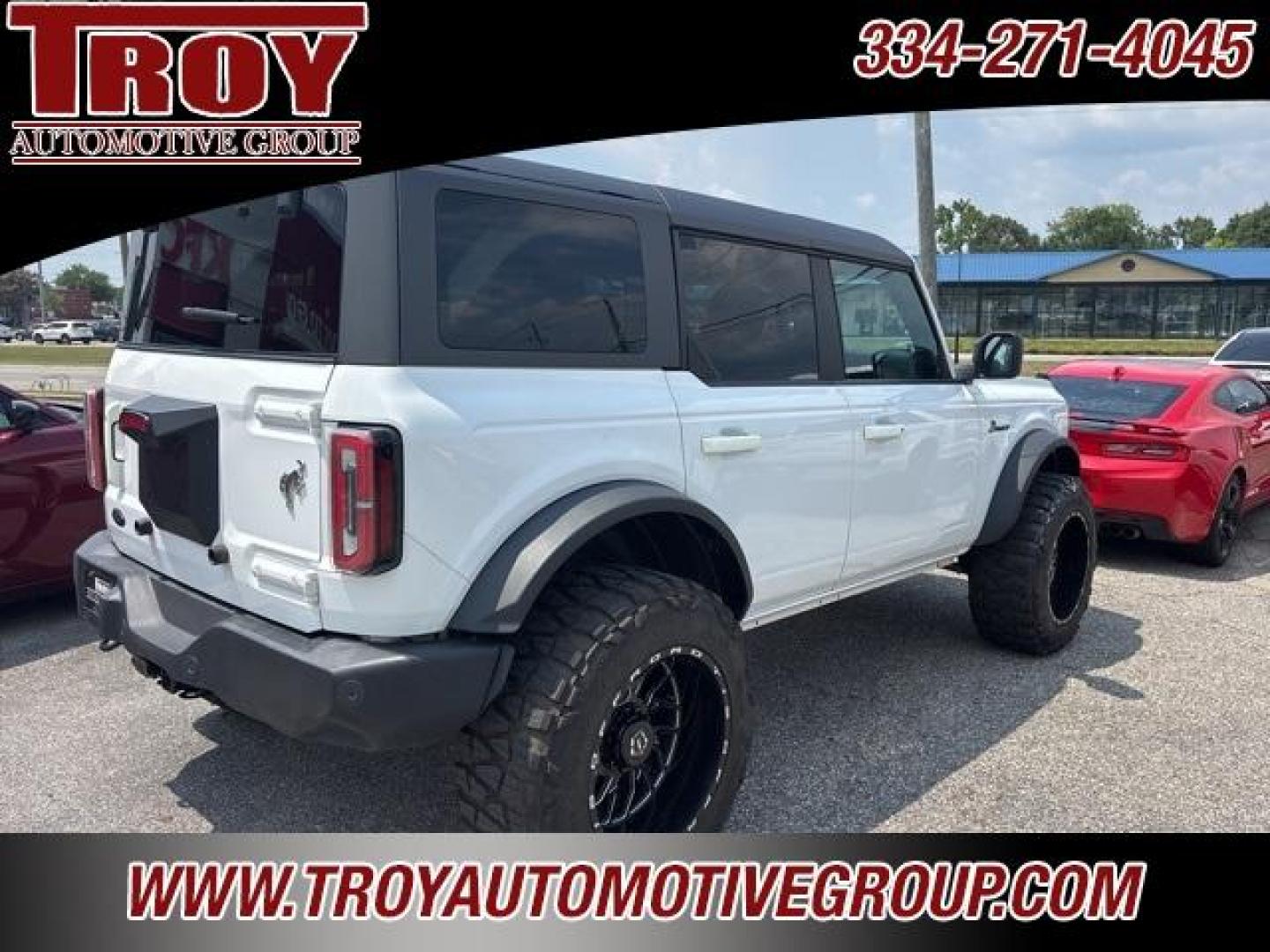 2022 Oxford White /Dark Gray W/Black Onyx Ford Bronco Big Bend (1FMDE5DH1NL) with an 2.3L EcoBoost I-4 engine, Automatic transmission, located at 6812 Atlanta Hwy, Montgomery, AL, 36117, (334) 271-4045, 32.382118, -86.178673 - Recent Arrival!<br>TIS 20 FORGED WHEELS!!<br>1-Owner!!<br>Sasquatch Package!!<br>Lift Kit!<br>Heated Seats!! <br>Remote Start w/2-Master Keys!!<br>LED Signature Lighting!!<br><br>Oxford White 2022 Ford Bronco Big Bend 4WD 2.3L EcoBoost I-4 10-Speed Automatic<br><br>Financing Available---Top Value fo - Photo#17