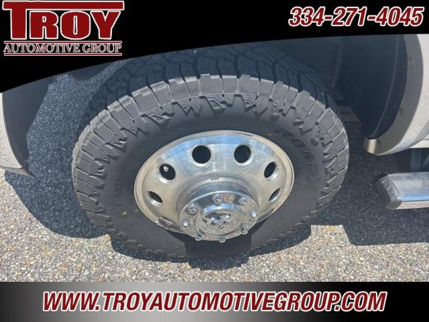 2018 Bright Silver Metallic Clearcoat /Black Ram 3500 Laramie (3C63RRJL3JG) with an Cummins 6.7L I6 Turbodiesel engine, Automatic transmission, located at 6812 Atlanta Hwy, Montgomery, AL, 36117, (334) 271-4045, 32.382118, -86.178673 - Brand New Tires!!<br>Just Serviced!!<br><br>Recent Arrival! Priced below KBB Fair Purchase Price!<br><br>Bright Silver Metallic Clearcoat 2018 Ram 3500 Laramie 4WD Cummins 6.7L I6 Turbodiesel Aisin 6-Speed Automatic<br><br>Financing Available---Top Value for Trades.<br><br>Odometer is 39994 miles be - Photo#15