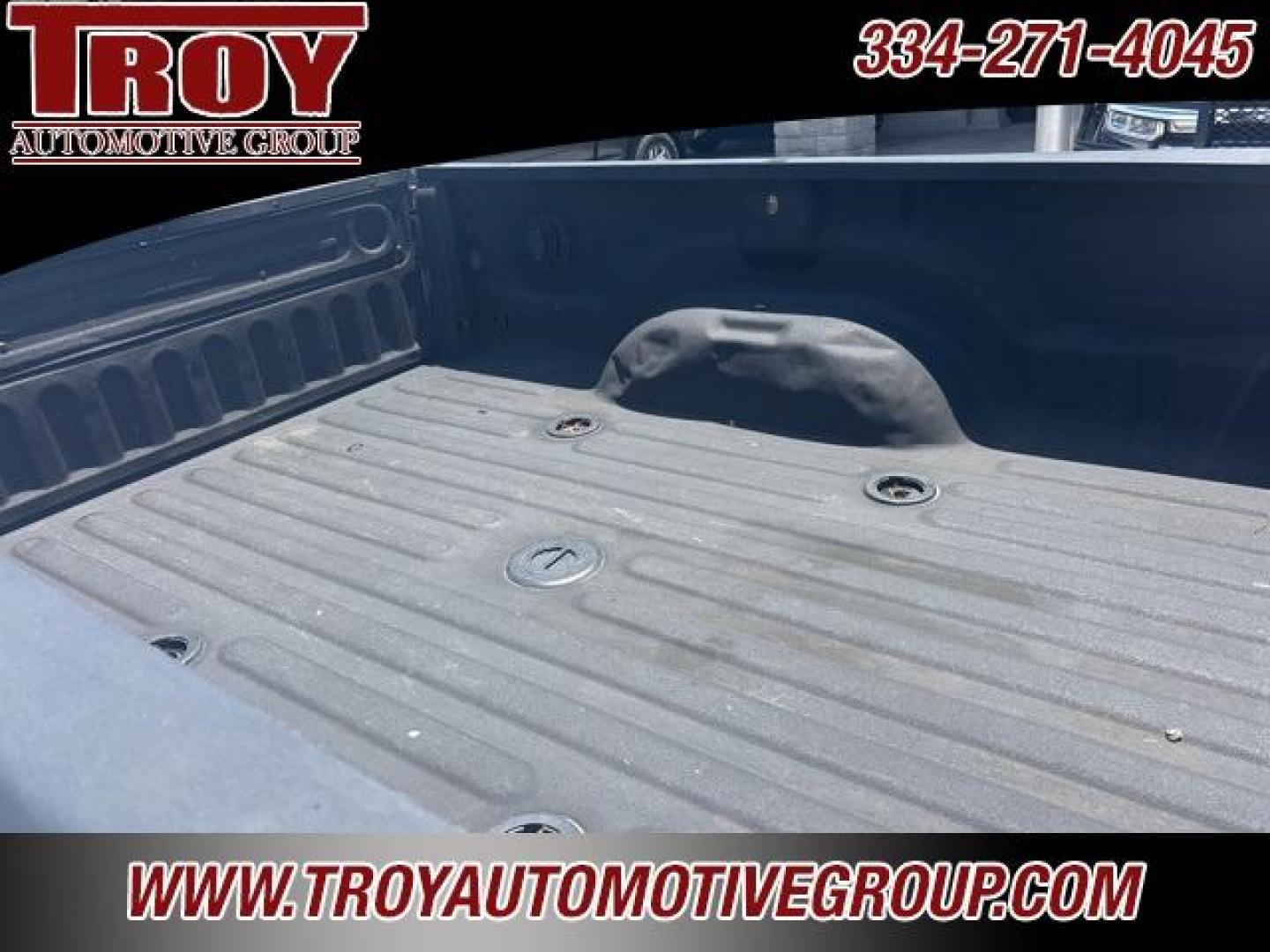 2018 Bright Silver Metallic Clearcoat /Black Ram 3500 Laramie (3C63RRJL3JG) with an Cummins 6.7L I6 Turbodiesel engine, Automatic transmission, located at 6812 Atlanta Hwy, Montgomery, AL, 36117, (334) 271-4045, 32.382118, -86.178673 - Brand New Tires!!<br>Just Serviced!!<br><br>Recent Arrival! Priced below KBB Fair Purchase Price!<br><br>Bright Silver Metallic Clearcoat 2018 Ram 3500 Laramie 4WD Cummins 6.7L I6 Turbodiesel Aisin 6-Speed Automatic<br><br>Financing Available---Top Value for Trades.<br><br>Odometer is 39994 miles be - Photo#21