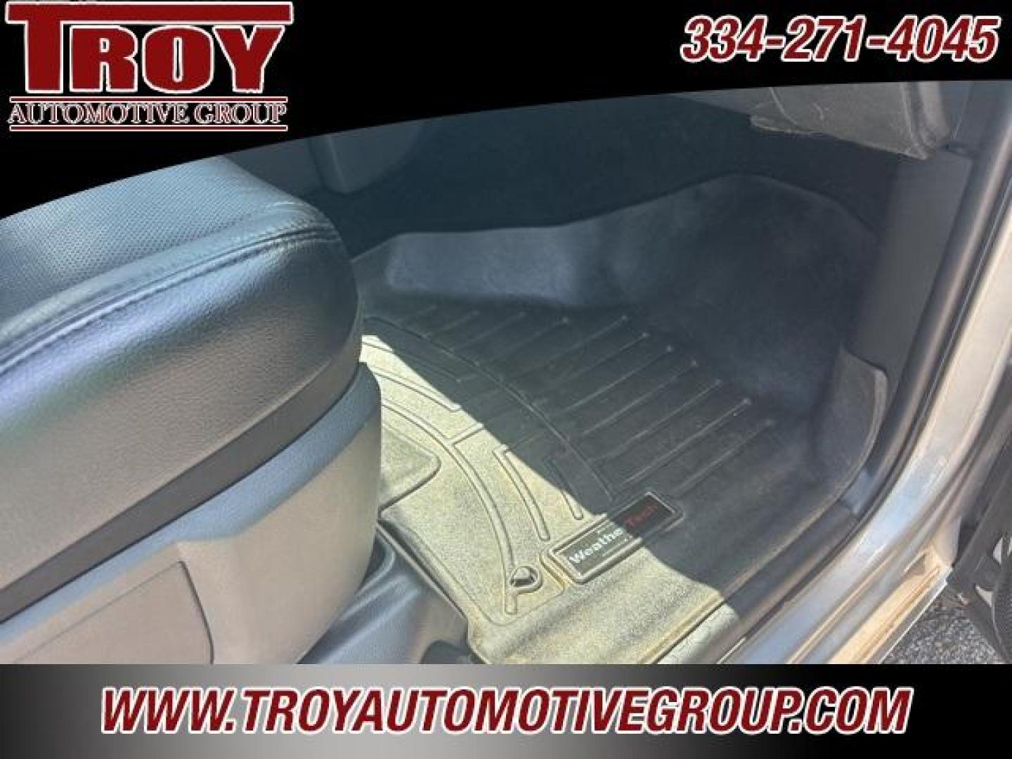 2018 Bright Silver Metallic Clearcoat /Black Ram 3500 Laramie (3C63RRJL3JG) with an Cummins 6.7L I6 Turbodiesel engine, Automatic transmission, located at 6812 Atlanta Hwy, Montgomery, AL, 36117, (334) 271-4045, 32.382118, -86.178673 - Brand New Tires!!<br>Just Serviced!!<br><br>Recent Arrival! Priced below KBB Fair Purchase Price!<br><br>Bright Silver Metallic Clearcoat 2018 Ram 3500 Laramie 4WD Cummins 6.7L I6 Turbodiesel Aisin 6-Speed Automatic<br><br>Financing Available---Top Value for Trades.<br><br>Odometer is 39994 miles be - Photo#34