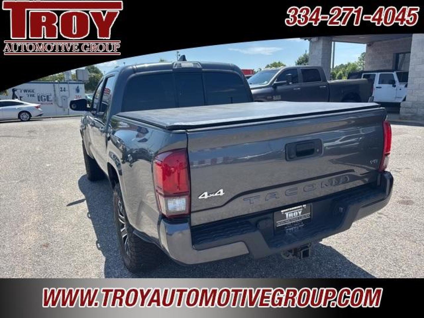 2022 Gray /Cement Toyota Tacoma (3TMCZ5AN0NM) with an 3.5L V6 PDI DOHC 24V LEV3-ULEV70 278hp engine, Automatic transmission, located at 6812 Atlanta Hwy, Montgomery, AL, 36117, (334) 271-4045, 32.382118, -86.178673 - Photo#13