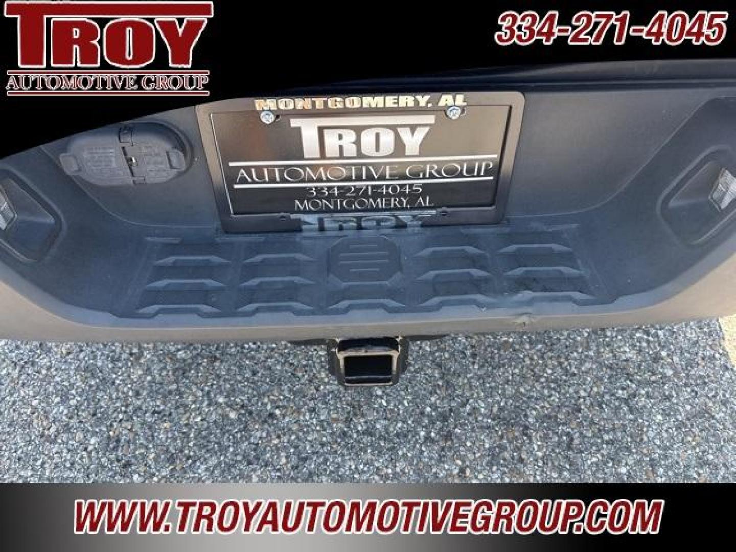 2022 Gray /Cement Toyota Tacoma (3TMCZ5AN0NM) with an 3.5L V6 PDI DOHC 24V LEV3-ULEV70 278hp engine, Automatic transmission, located at 6812 Atlanta Hwy, Montgomery, AL, 36117, (334) 271-4045, 32.382118, -86.178673 - Photo#17