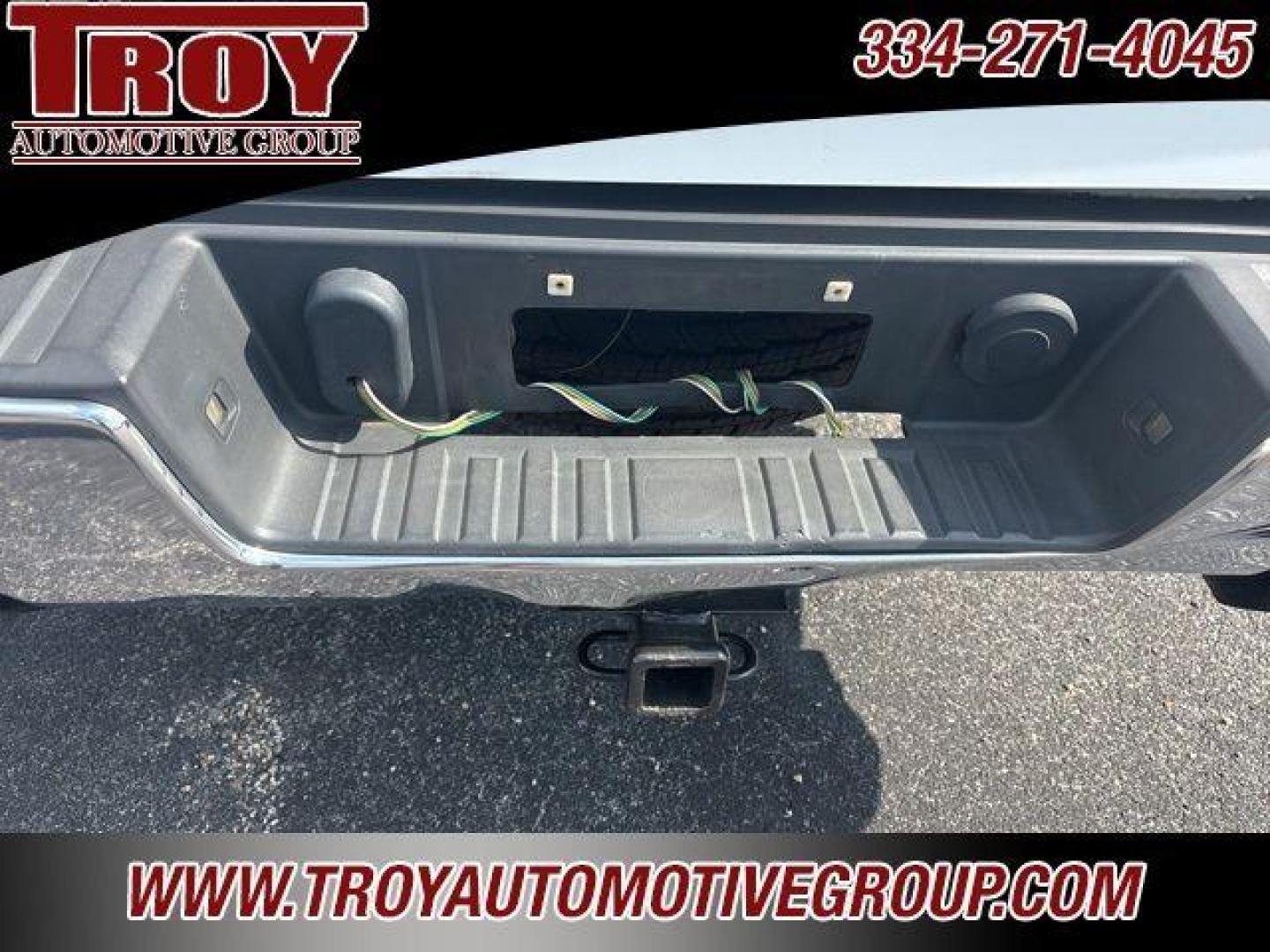 2015 Summit White /Jet Black/Dark Ash GMC Sierra 1500 Base (1GTN1TEC1FZ) with an EcoTec3 5.3L V8 engine, Automatic transmission, located at 6812 Atlanta Hwy, Montgomery, AL, 36117, (334) 271-4045, 32.382118, -86.178673 - Photo#9