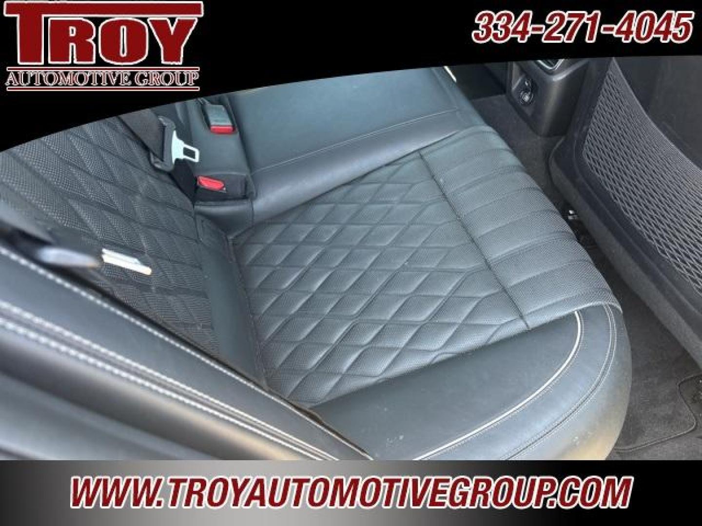 2019 Victoria Black /Black Genesis G70 2.0T Advanced (KMTG44LA3KU) with an 2.0L TGDI engine, Automatic transmission, located at 6812 Atlanta Hwy, Montgomery, AL, 36117, (334) 271-4045, 32.382118, -86.178673 - Dynamic Package!! - Photo#24