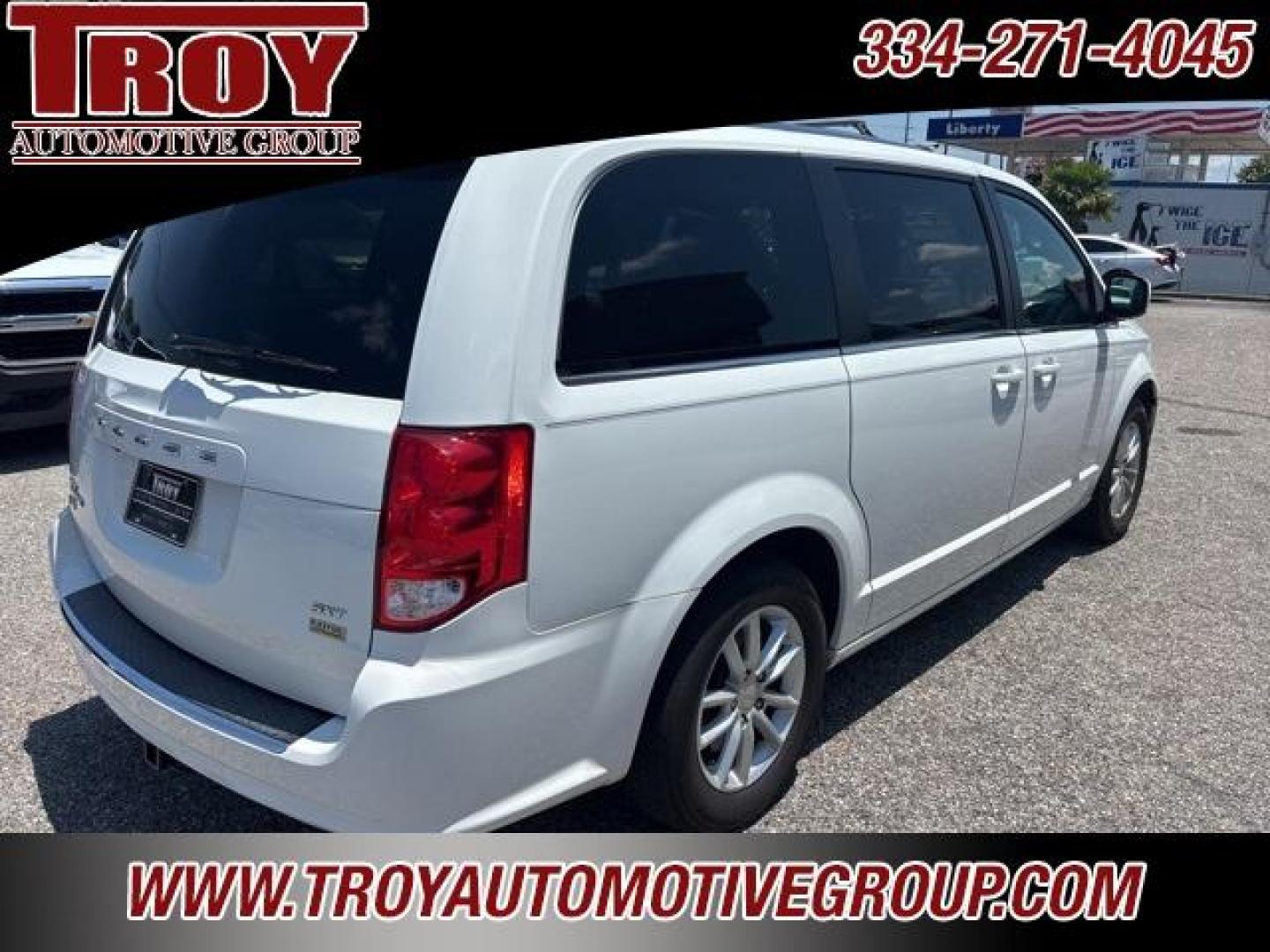 2019 White Knuckle Clearcoat /Black/Light Graystone Dodge Grand Caravan SXT (2C4RDGCG6KR) with an 3.6L V6 Flex Fuel 24V VVT engine, Automatic transmission, located at 6812 Atlanta Hwy, Montgomery, AL, 36117, (334) 271-4045, 32.382118, -86.178673 - Recent Arrival<br>2nd Row Bucket Seats!!<br>Dual Power Sliding Doors!!<br>Tow Package!!<br>Luggage Rack!!<br><br>White Knuckle Clearcoat 2019 Dodge Grand Caravan SXT FWD 3.6L V6 Flex Fuel 24V VVT 6-Speed Automatic<br><br>Financing Available---Top Value for Trades.<br><br><br>Awards:<br> * 2019 KBB. - Photo#13