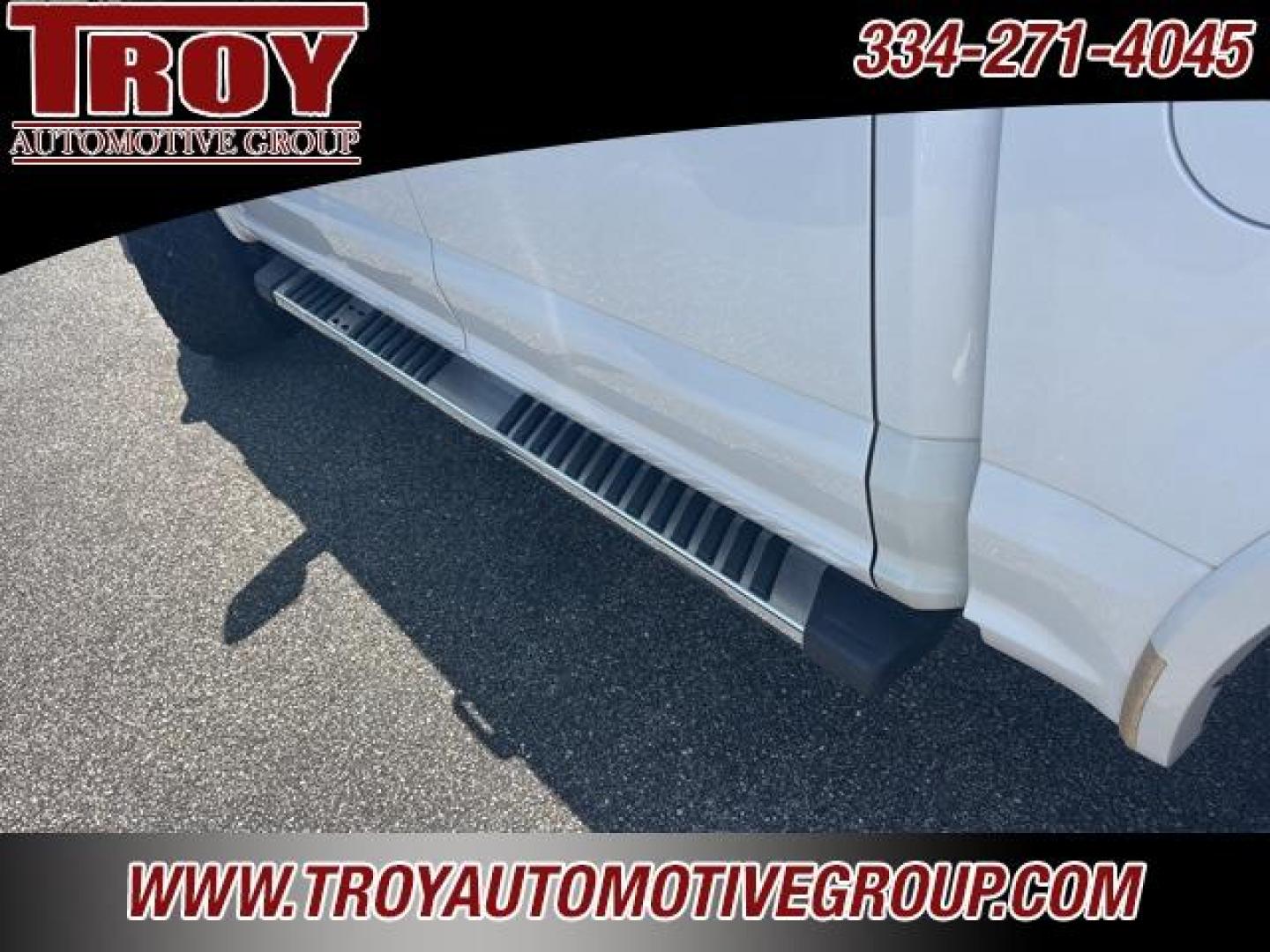 2015 White Platinum Clearcoat Metallic /Gray Ford F-150 Lariat (1FTEW1EF1FK) with an 5.0L V8 FFV engine, Automatic transmission, located at 6812 Atlanta Hwy, Montgomery, AL, 36117, (334) 271-4045, 32.382118, -86.178673 - White Platinum Clearcoat Metallic 2015 Ford F-150 Lariat 4WD 5.0L V8 FFV 6-Speed Automatic Electronic<br><br>Financing Available---Top Value for Trades.<br><br>Odometer is 43172 miles below market average!<br><br><br>Awards:<br> * Green Car Journal 2015 Green Car Technology Award * NACTOY 2015 No - Photo#13