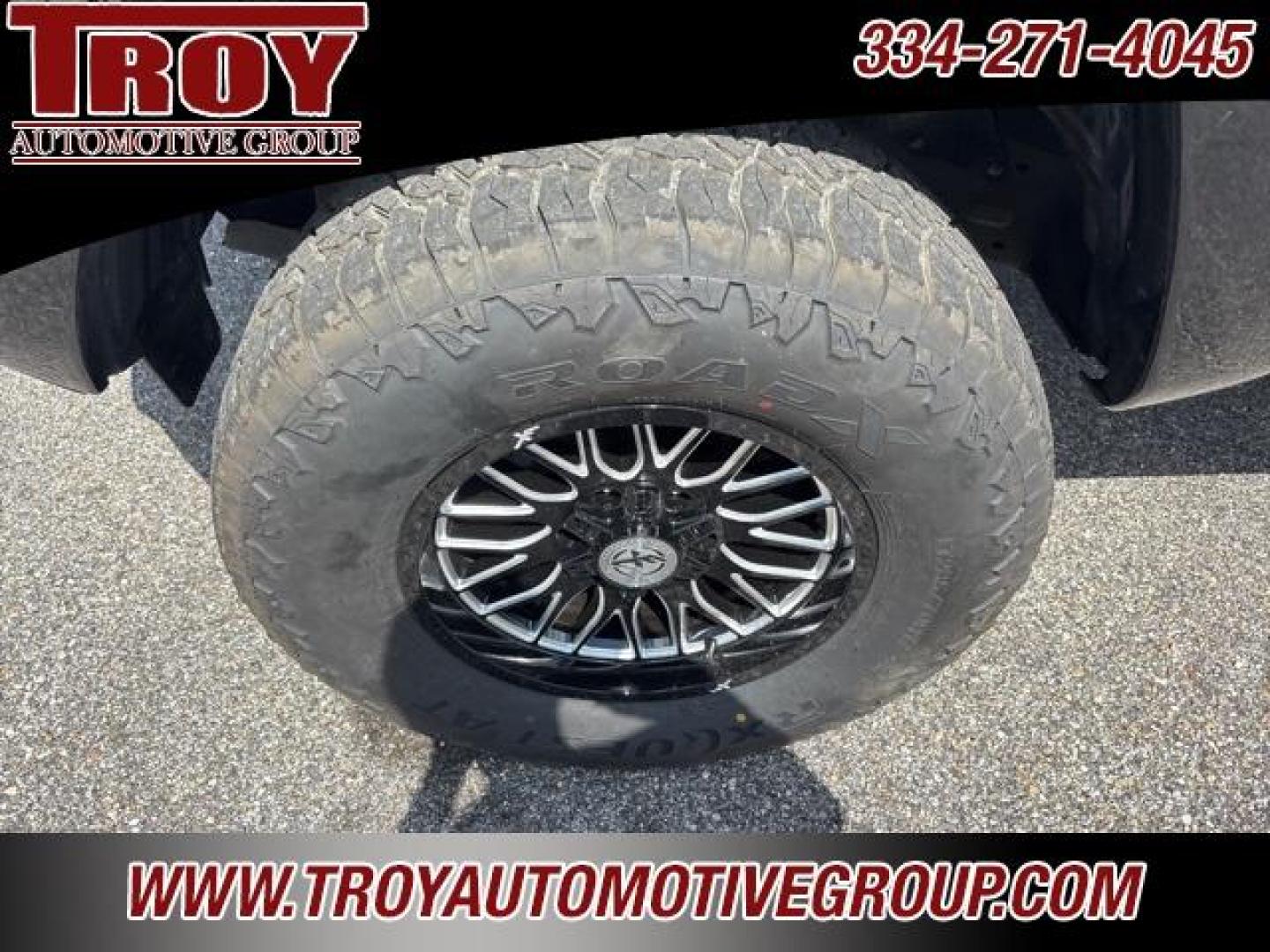 2012 Black /Sand Beige Toyota Tacoma Base (3TMLU4EN2CM) with an 4.0L V6 EFI DOHC 24V engine, Automatic transmission, located at 6812 Atlanta Hwy, Montgomery, AL, 36117, (334) 271-4045, 32.382118, -86.178673 - Black 2012 Toyota Tacoma 4WD V6 4.0L V6 EFI DOHC 24V 5-Speed Automatic with Overdrive<br><br>Financing Available---Top Value for Trades.<br><br>Odometer is 82675 miles below market average!<br><br><br>Awards:<br> * 2012 KBB.com Best Resale Value Awards * 2012 KBB.com 10 Best Used Trucks Under $20 - Photo#5