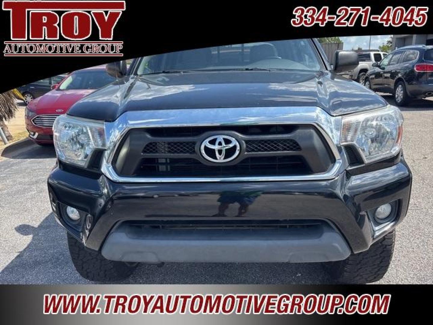 2012 Black /Sand Beige Toyota Tacoma Base (3TMLU4EN2CM) with an 4.0L V6 EFI DOHC 24V engine, Automatic transmission, located at 6812 Atlanta Hwy, Montgomery, AL, 36117, (334) 271-4045, 32.382118, -86.178673 - Black 2012 Toyota Tacoma 4WD V6 4.0L V6 EFI DOHC 24V 5-Speed Automatic with Overdrive<br><br>Financing Available---Top Value for Trades.<br><br>Odometer is 82675 miles below market average!<br><br><br>Awards:<br> * 2012 KBB.com Best Resale Value Awards * 2012 KBB.com 10 Best Used Trucks Under $20 - Photo#9