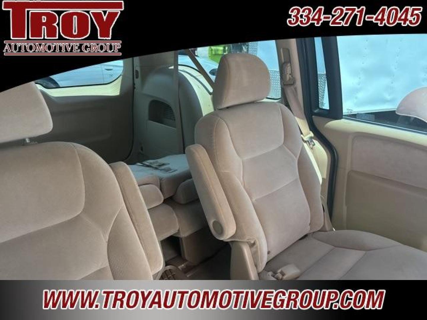 2007 Taffeta White /Ivory Honda Odyssey LX (5FNRL38287B) with an 3.5L V6 SOHC 24V VTEC engine, Automatic transmission, located at 6812 Atlanta Hwy, Montgomery, AL, 36117, (334) 271-4045, 32.382118, -86.178673 - 2-Master Remote Keys!!<br>Tow Package!! - Photo#14