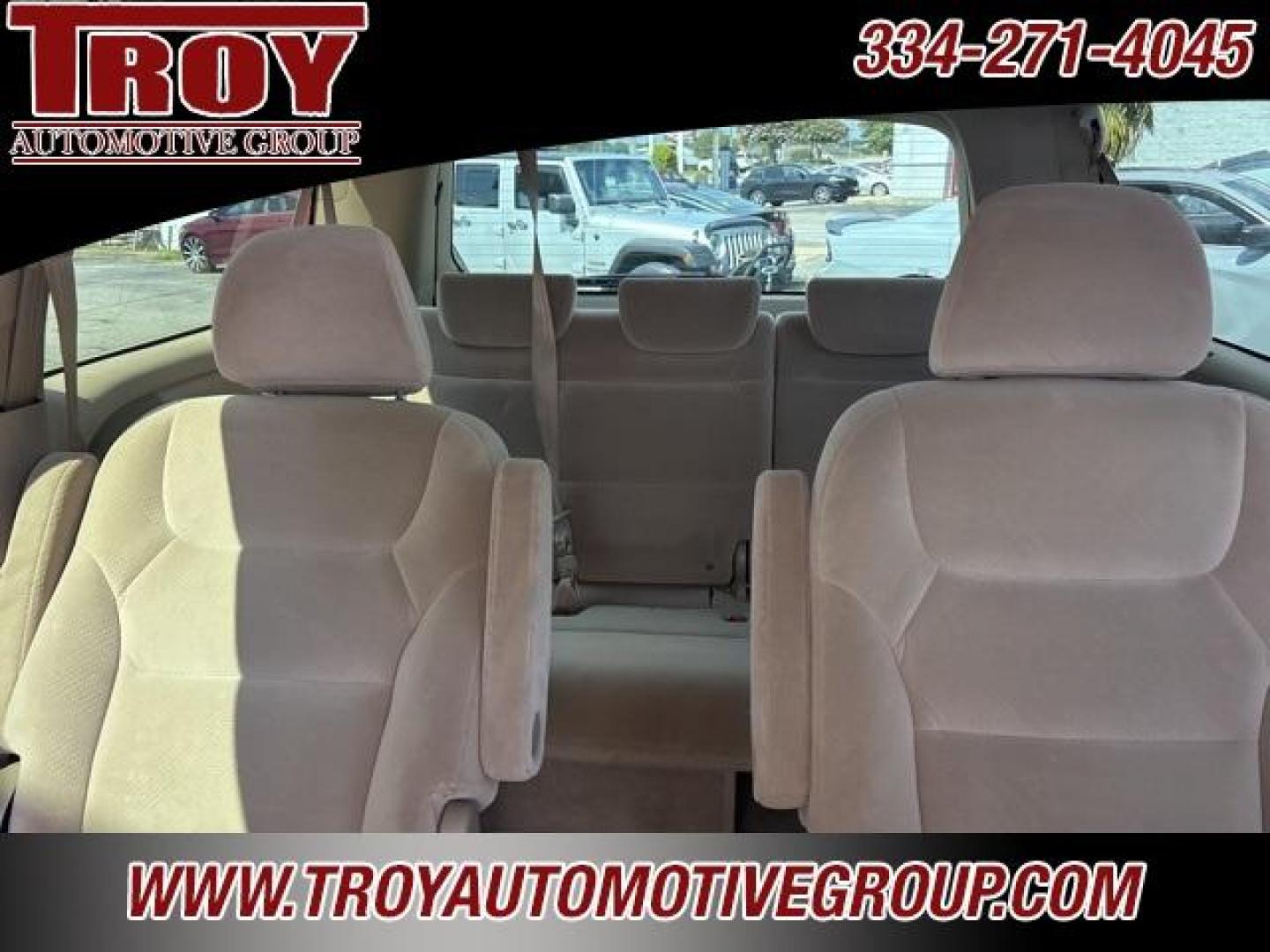 2007 Taffeta White /Ivory Honda Odyssey LX (5FNRL38287B) with an 3.5L V6 SOHC 24V VTEC engine, Automatic transmission, located at 6812 Atlanta Hwy, Montgomery, AL, 36117, (334) 271-4045, 32.382118, -86.178673 - 2-Master Remote Keys!!<br>Tow Package!! - Photo#27