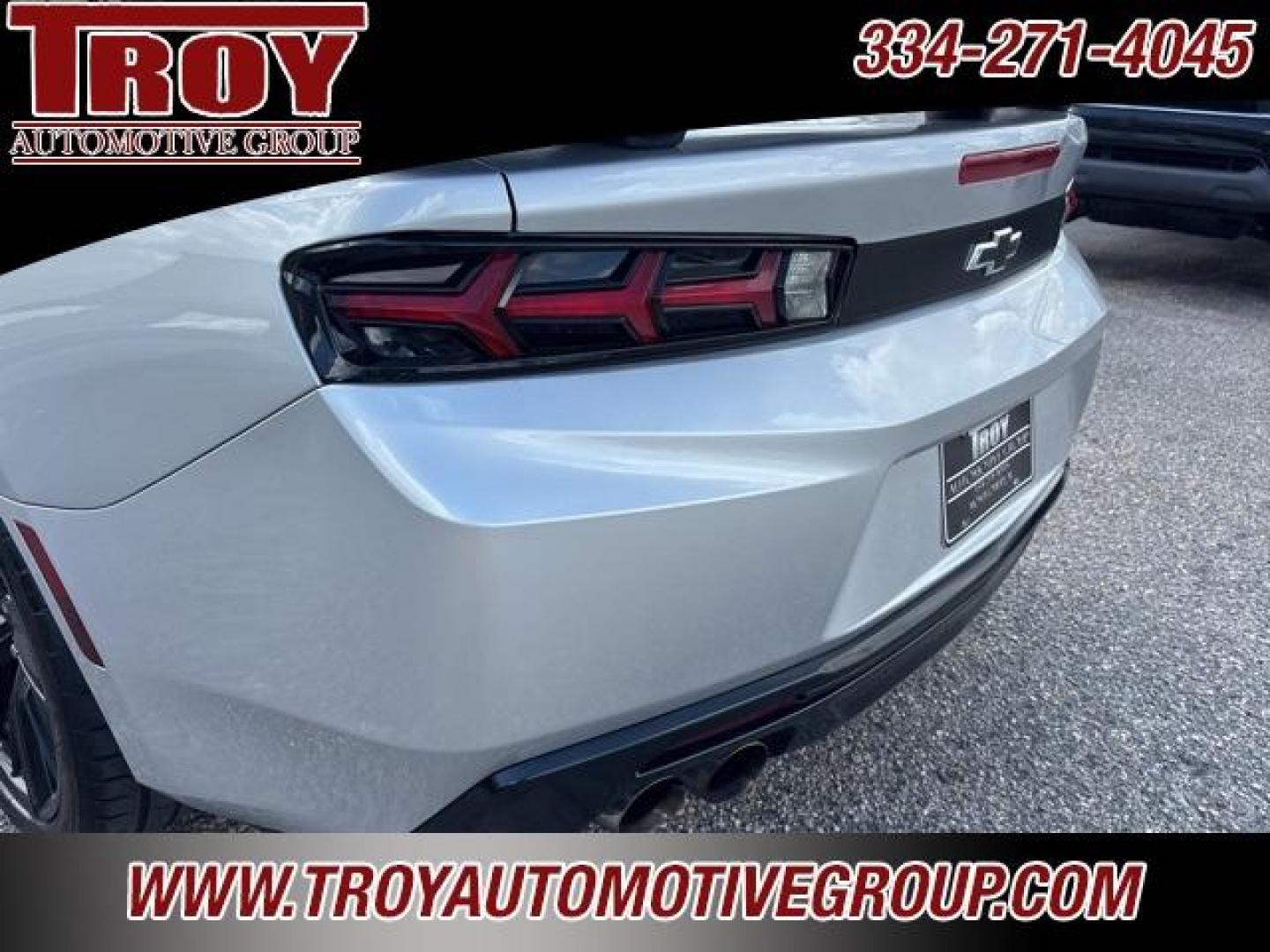 2018 Silver Ice Metallic /Jet Black Chevrolet Camaro SS (1G1FF1R79J0) with an 6.2L V8 engine, Automatic transmission, located at 6812 Atlanta Hwy, Montgomery, AL, 36117, (334) 271-4045, 32.382118, -86.178673 - Priced below KBB Fair Purchase Price!<br><br>Silver Ice Metallic 2018 Chevrolet Camaro SS RWD 1SS 6.2L V8 8-Speed Automatic<br><br>Financing Available---Top Value for Trades.<br><br>17/27 City/Highway MPG<br><br><br>Awards:<br> * JD Power Dependability Study * Car and Driver 10 Best Cars * 2018 - Photo#21