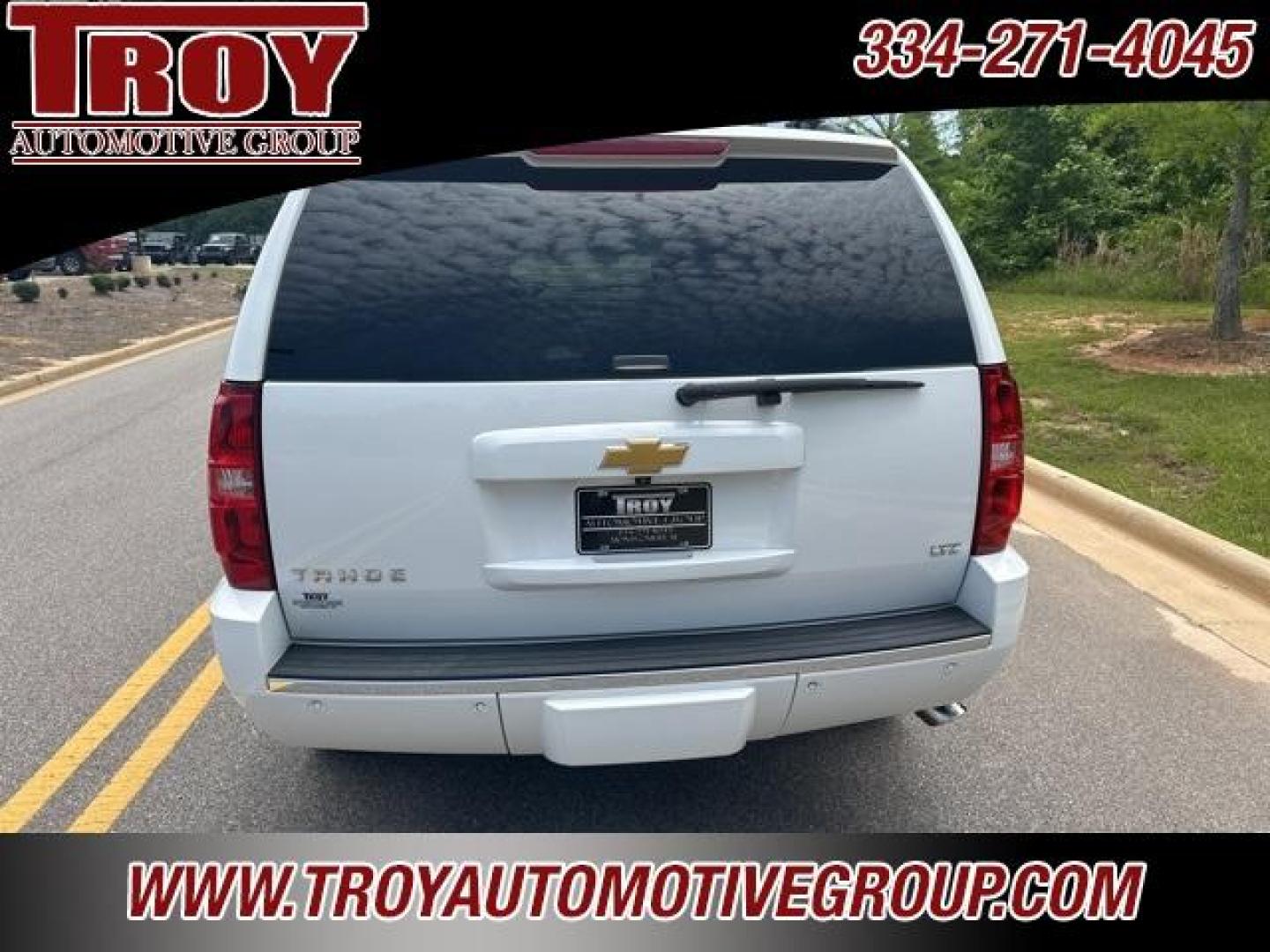 2014 Summit White /Light Cashmere/Dark Cashmere Chevrolet Tahoe LTZ (1GNSKCE04ER) with an Vortec 5.3L V8 SFI Flex Fuel Iron Block engine, Automatic transmission, located at 6812 Atlanta Hwy, Montgomery, AL, 36117, (334) 271-4045, 32.382118, -86.178673 - Summit White 2014 Chevrolet Tahoe LTZ 4WD Vortec 5.3L V8 SFI Flex Fuel Iron Block 6-Speed Automatic Electronic with Overdrive<br><br>Financing Available---Top Value for Trades.<br><br>Odometer is 57620 miles below market average!<br><br><br>Awards:<br> * JD Power Dependability Study * 2014 KBB.co - Photo#5