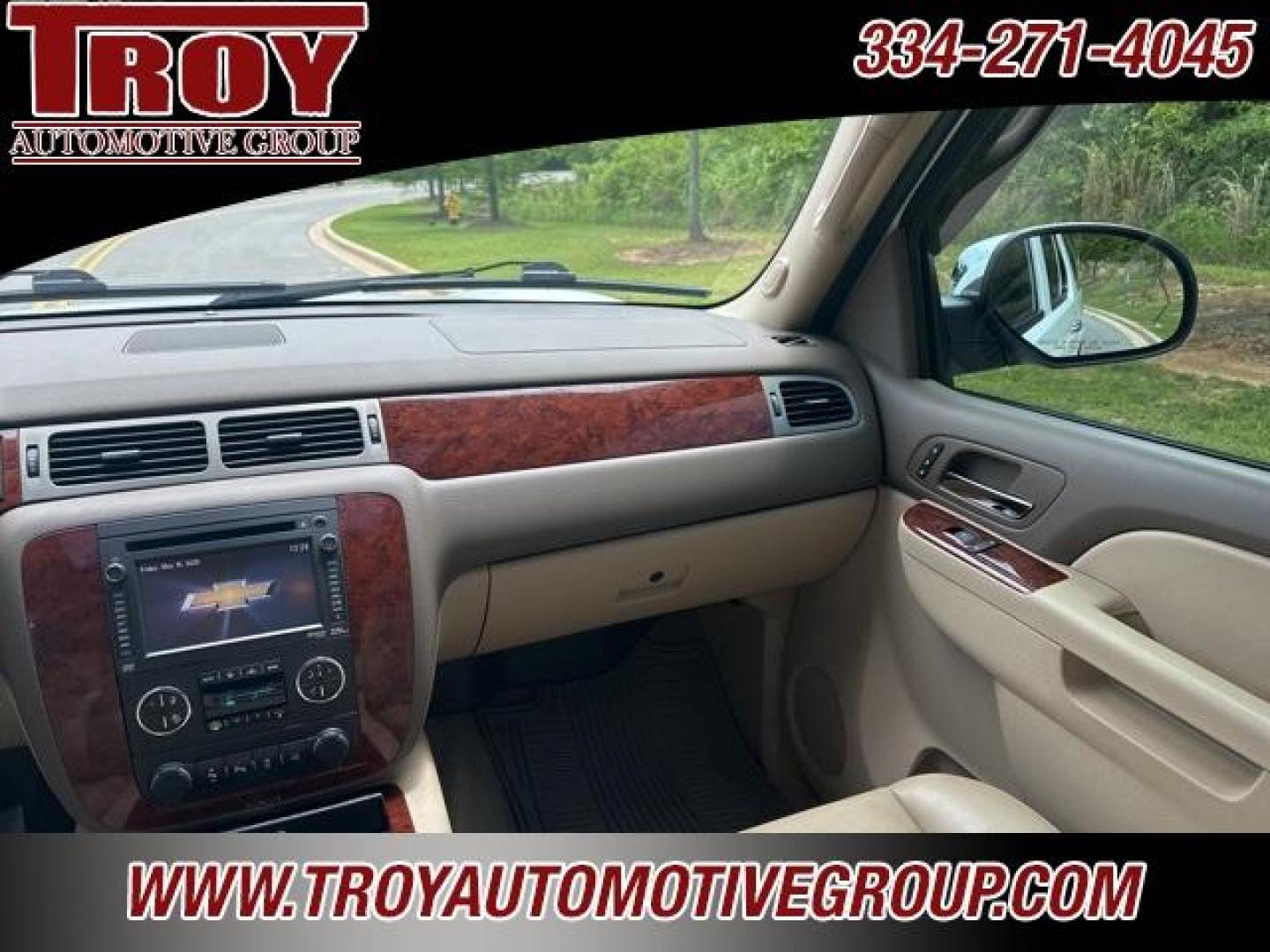 2014 Summit White /Light Cashmere/Dark Cashmere Chevrolet Tahoe LTZ (1GNSKCE04ER) with an Vortec 5.3L V8 SFI Flex Fuel Iron Block engine, Automatic transmission, located at 6812 Atlanta Hwy, Montgomery, AL, 36117, (334) 271-4045, 32.382118, -86.178673 - Summit White 2014 Chevrolet Tahoe LTZ 4WD Vortec 5.3L V8 SFI Flex Fuel Iron Block 6-Speed Automatic Electronic with Overdrive<br><br>Financing Available---Top Value for Trades.<br><br>Odometer is 57620 miles below market average!<br><br><br>Awards:<br> * JD Power Dependability Study * 2014 KBB.co - Photo#22