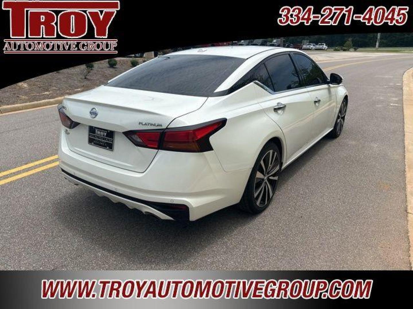 2019 Pearl White Tricoat /Charcoal Nissan Altima 2.5 Platinum (1N4BL4FV2KC) with an 2.5L 4-Cylinder DOHC 16V engine, CVT transmission, located at 6812 Atlanta Hwy, Montgomery, AL, 36117, (334) 271-4045, 32.382118, -86.178673 - Pearl White Tricoat 2019 Nissan Altima 2.5 Platinum FWD 2.5L 4-Cylinder DOHC 16V CVT with Xtronic<br><br>Financing Available---Top Value for Trades.<br><br>27/37 City/Highway MPG<br><br><br>Awards:<br> * JD Power Automotive Performance, Execution and Layout (APEAL) Study * 2019 KBB.com 10 Best Al - Photo#4