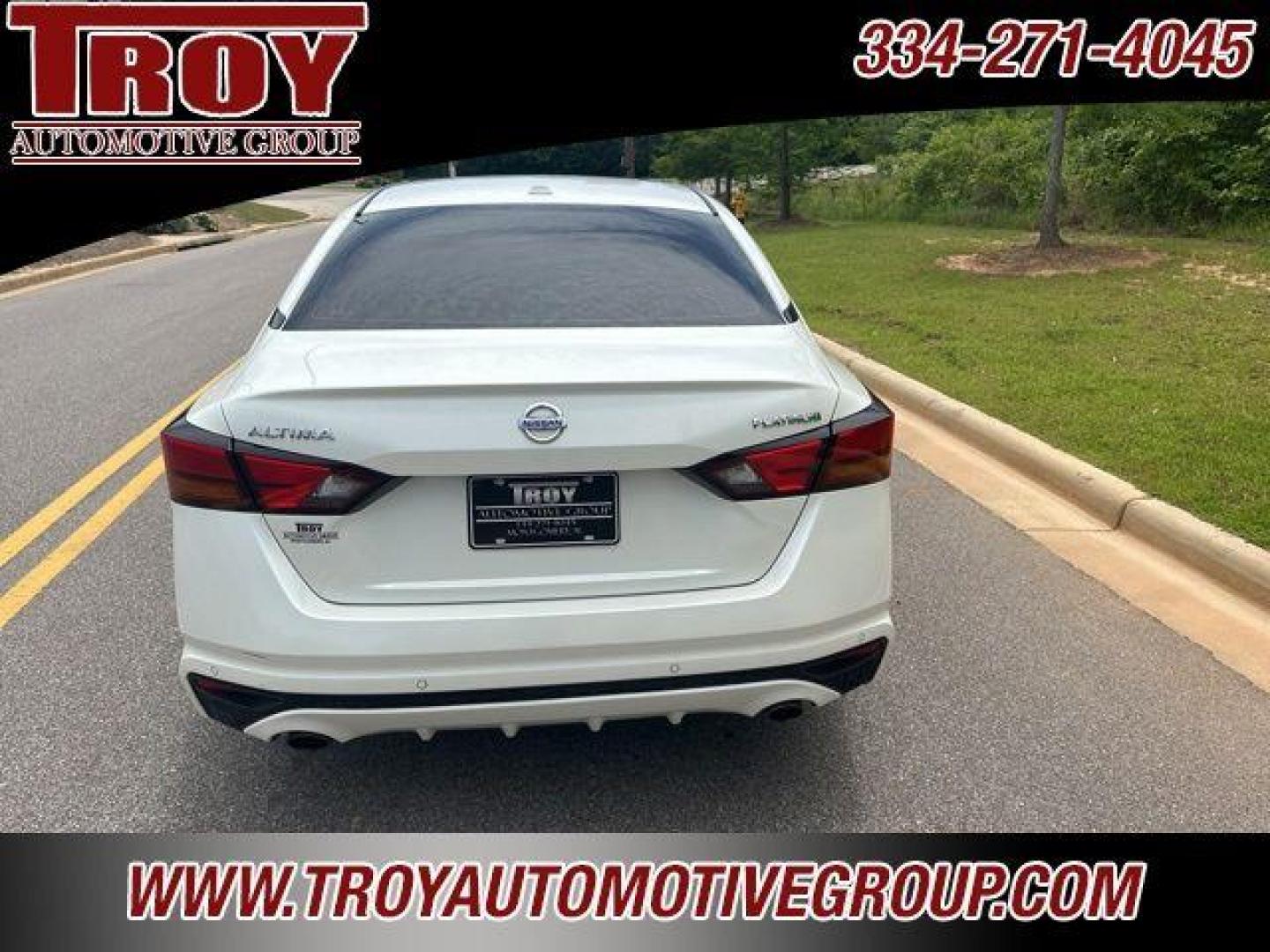 2019 Pearl White Tricoat /Charcoal Nissan Altima 2.5 Platinum (1N4BL4FV2KC) with an 2.5L 4-Cylinder DOHC 16V engine, CVT transmission, located at 6812 Atlanta Hwy, Montgomery, AL, 36117, (334) 271-4045, 32.382118, -86.178673 - Pearl White Tricoat 2019 Nissan Altima 2.5 Platinum FWD 2.5L 4-Cylinder DOHC 16V CVT with Xtronic<br><br>Financing Available---Top Value for Trades.<br><br>27/37 City/Highway MPG<br><br><br>Awards:<br> * JD Power Automotive Performance, Execution and Layout (APEAL) Study * 2019 KBB.com 10 Best Al - Photo#5