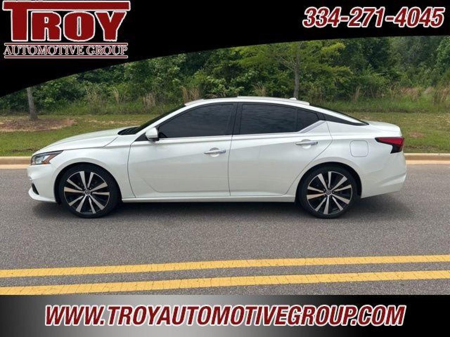 2019 Pearl White Tricoat /Charcoal Nissan Altima 2.5 Platinum (1N4BL4FV2KC) with an 2.5L 4-Cylinder DOHC 16V engine, CVT transmission, located at 6812 Atlanta Hwy, Montgomery, AL, 36117, (334) 271-4045, 32.382118, -86.178673 - Pearl White Tricoat 2019 Nissan Altima 2.5 Platinum FWD 2.5L 4-Cylinder DOHC 16V CVT with Xtronic<br><br>Financing Available---Top Value for Trades.<br><br>27/37 City/Highway MPG<br><br><br>Awards:<br> * JD Power Automotive Performance, Execution and Layout (APEAL) Study * 2019 KBB.com 10 Best Al - Photo#7